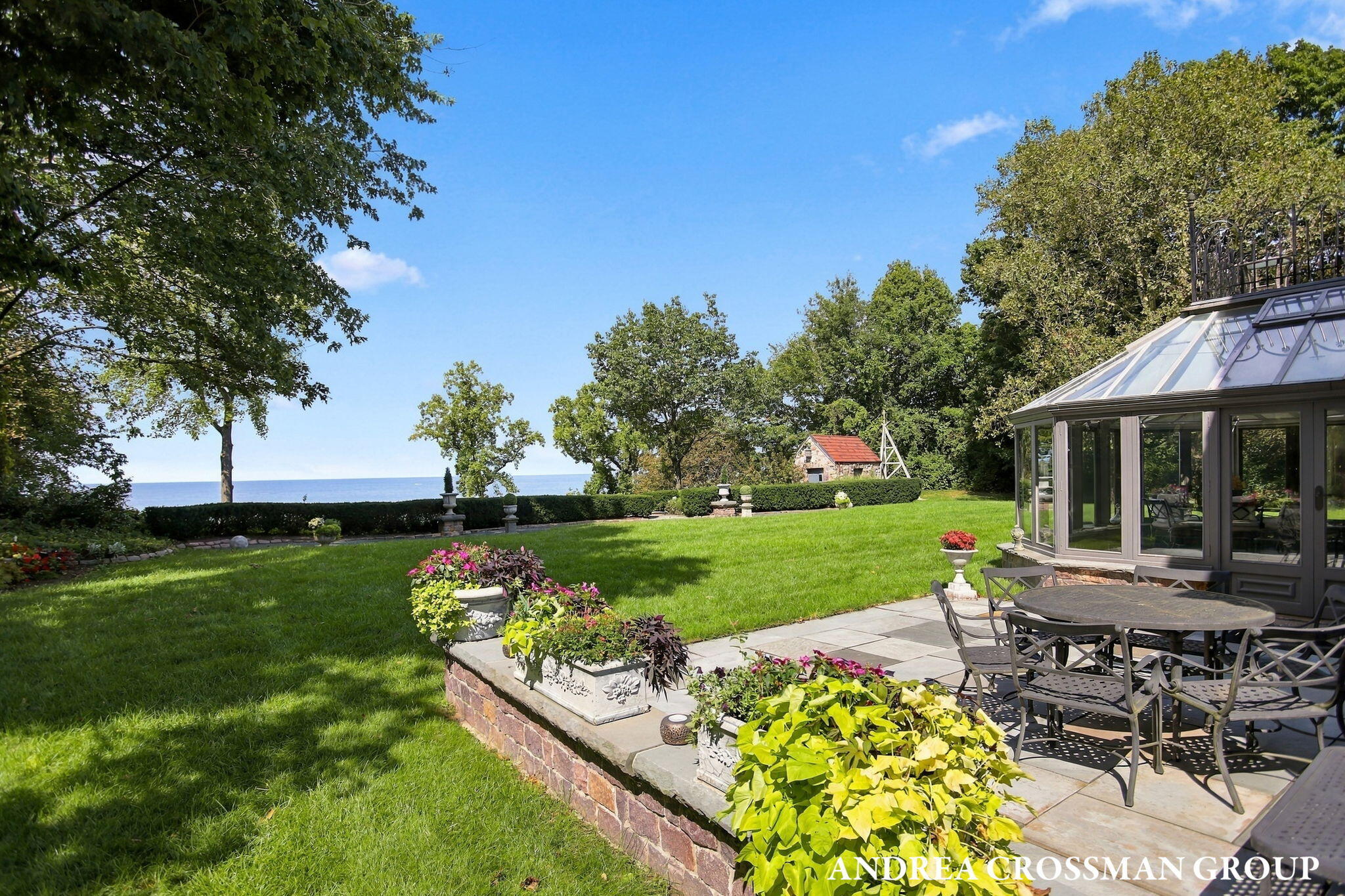 1804 M-63 Benton Harbor MI 49022