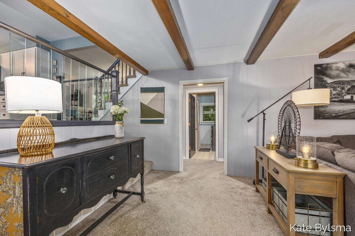 7569 Woodvale Street SE Grand Rapids MI 49546