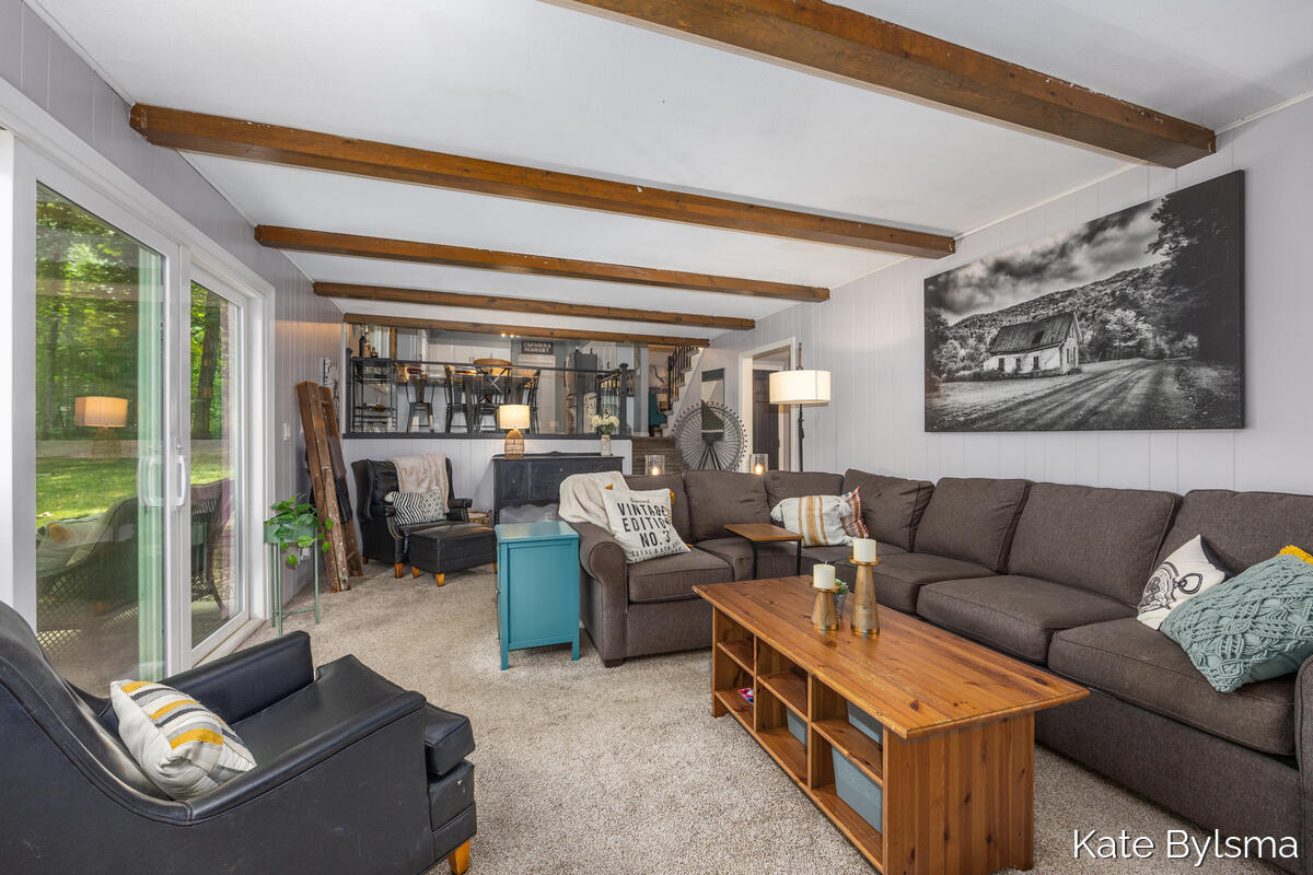 7569 Woodvale Street SE Grand Rapids MI 49546