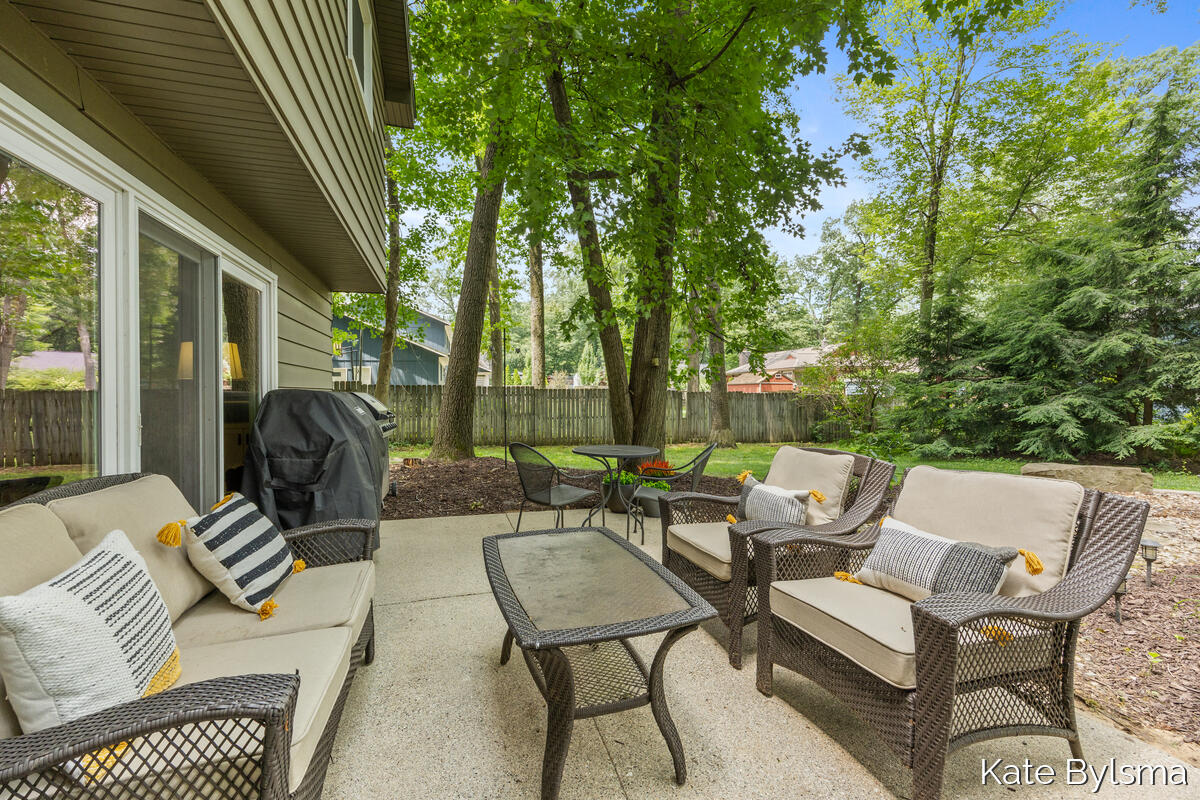 7569 Woodvale Street SE Grand Rapids MI 49546
