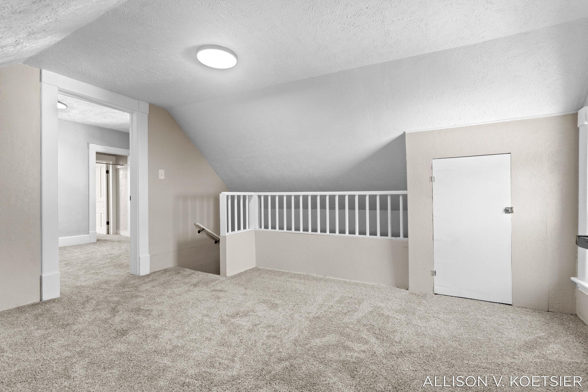 935 Baraga Street NE Grand Rapids MI 49503