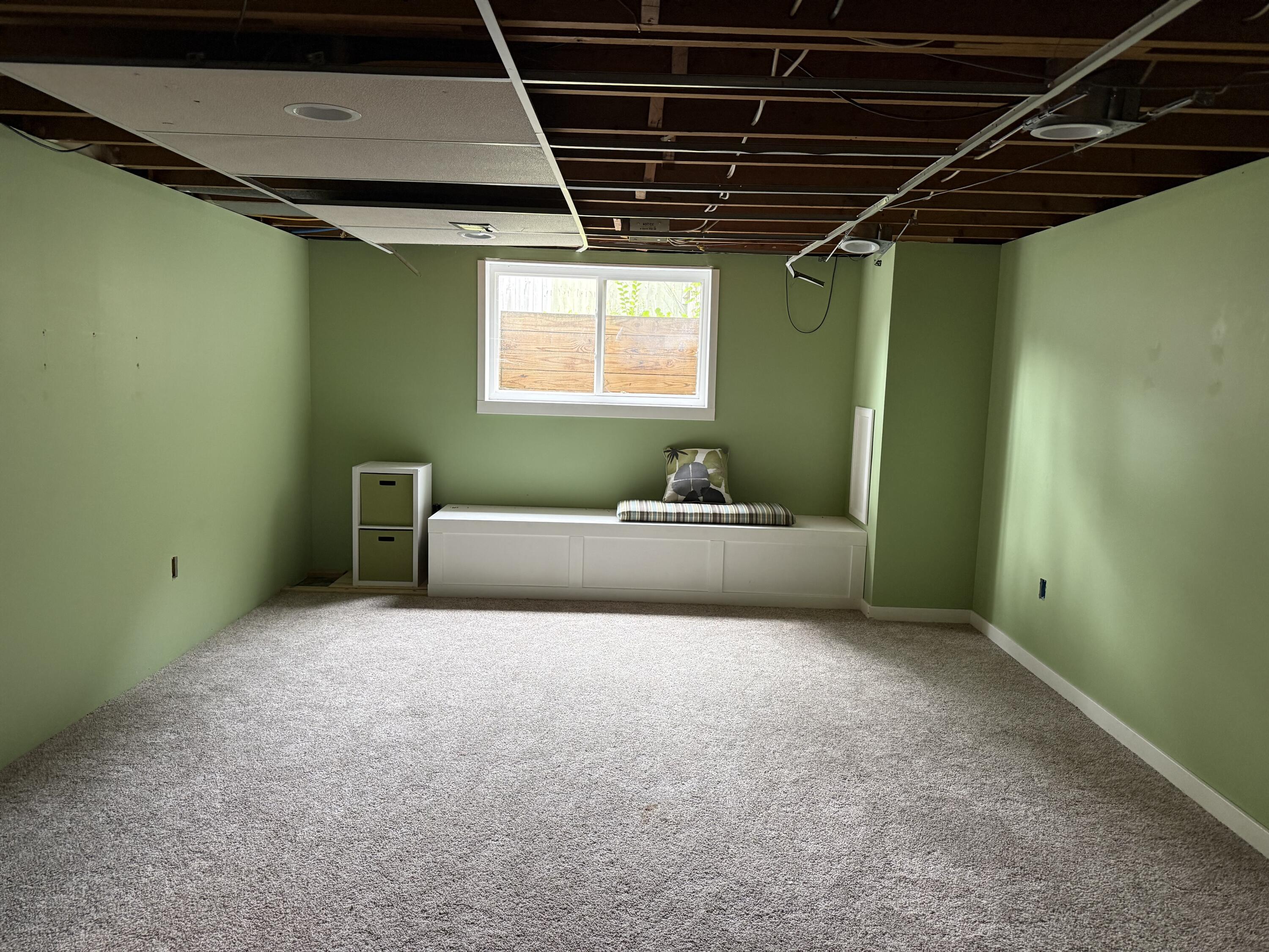 925 Wendover Boulevard Norton Shores MI 49441