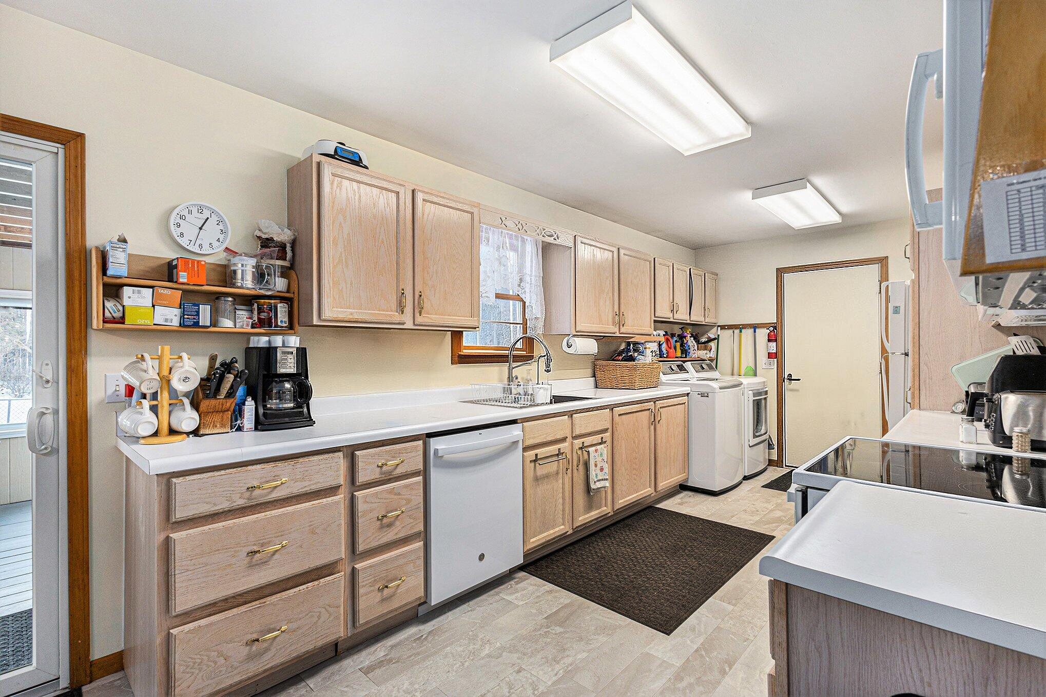 4935 W Deren Road Ludington MI 49431
