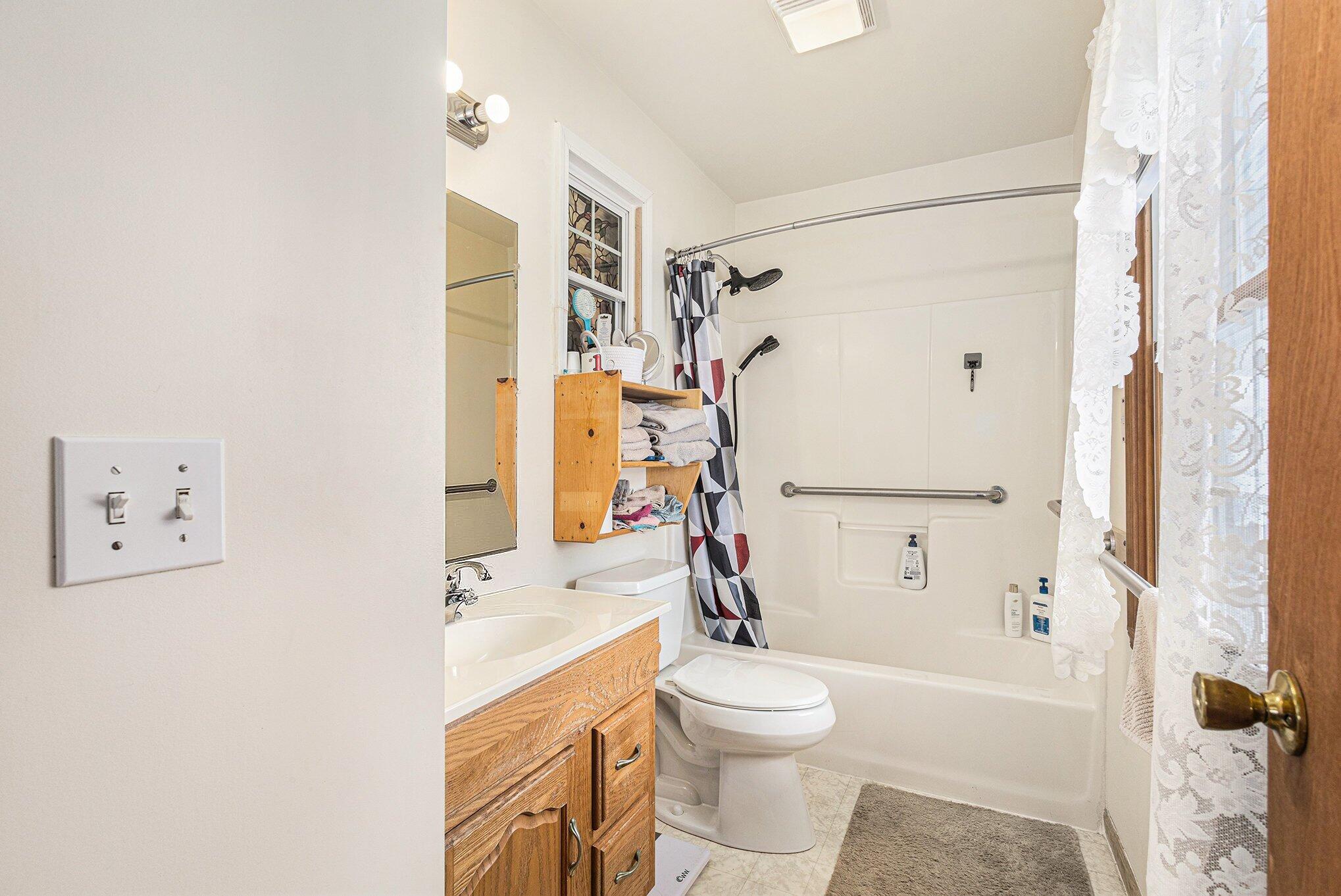 4935 W Deren Road Ludington MI 49431