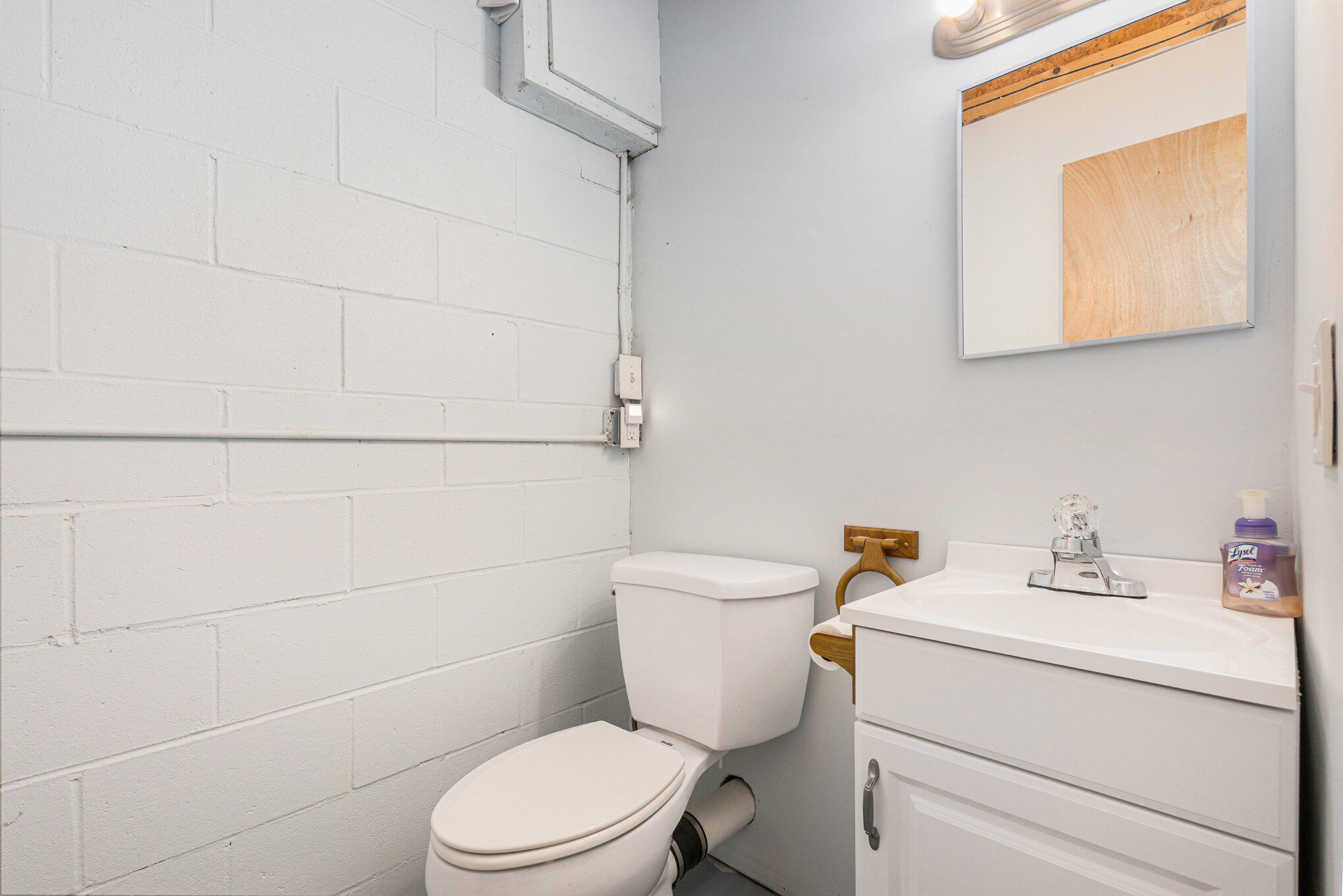 4935 W Deren Road Ludington MI 49431