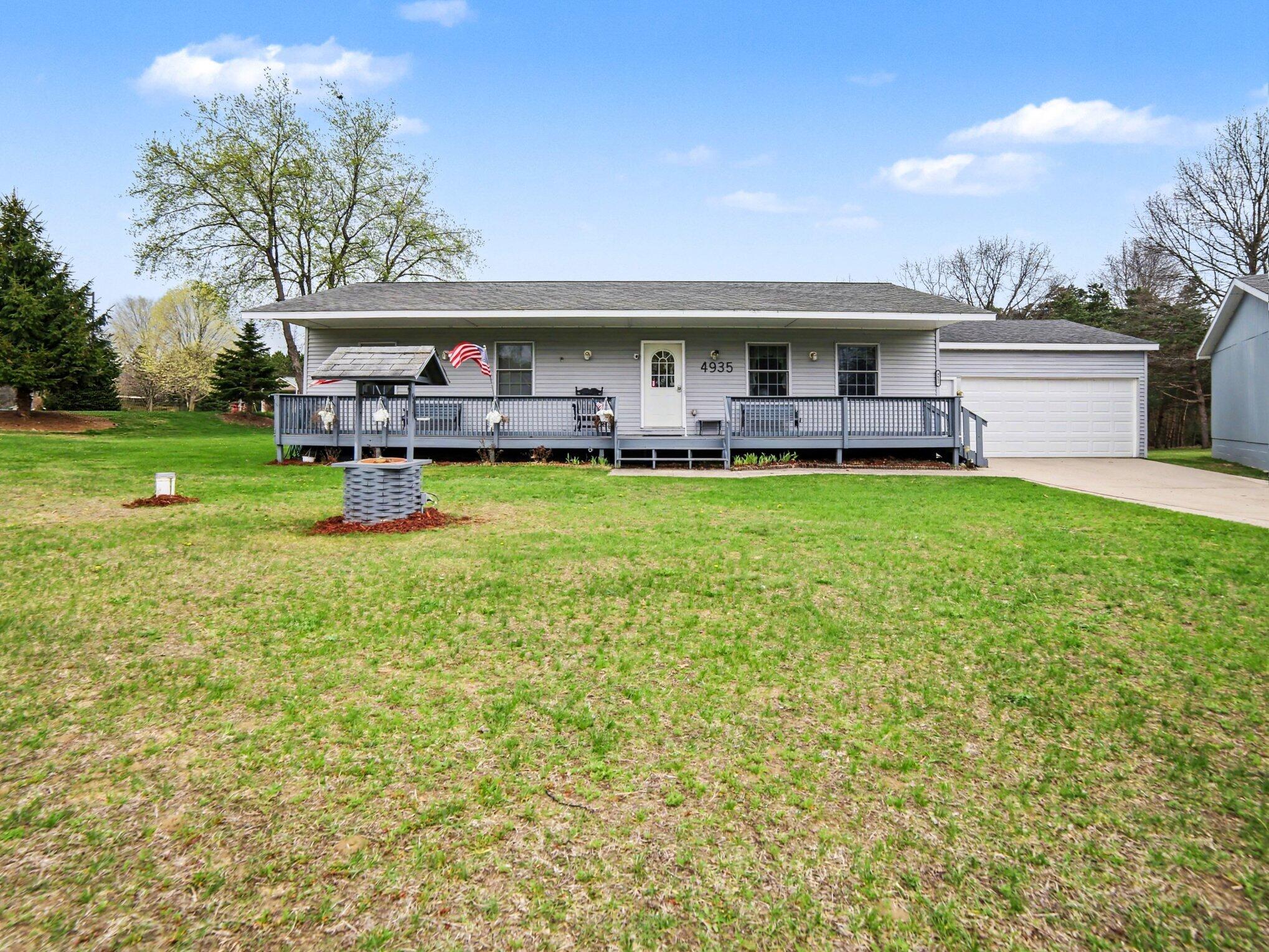 4935 W Deren Road Ludington MI 49431