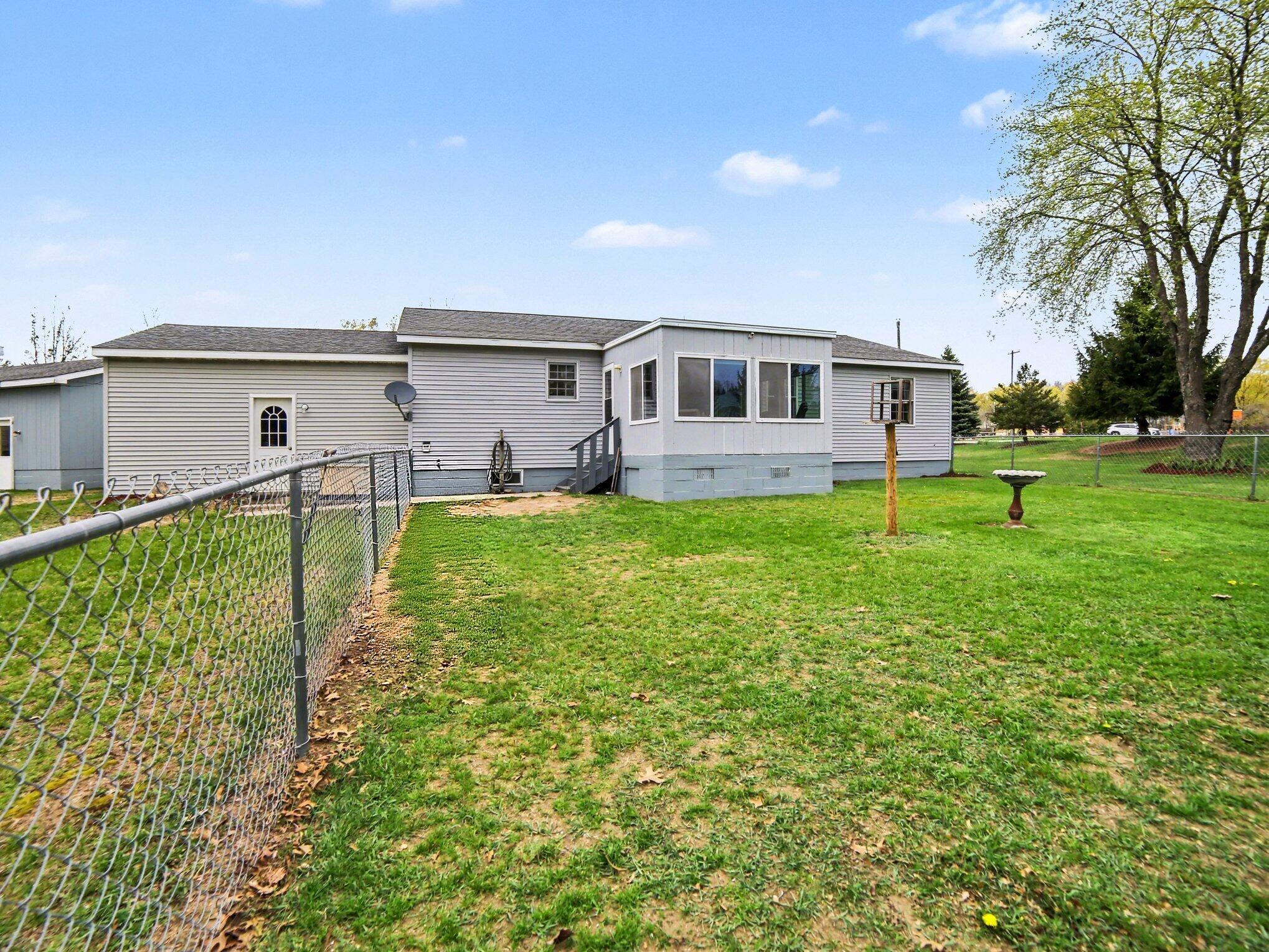 4935 W Deren Road Ludington MI 49431