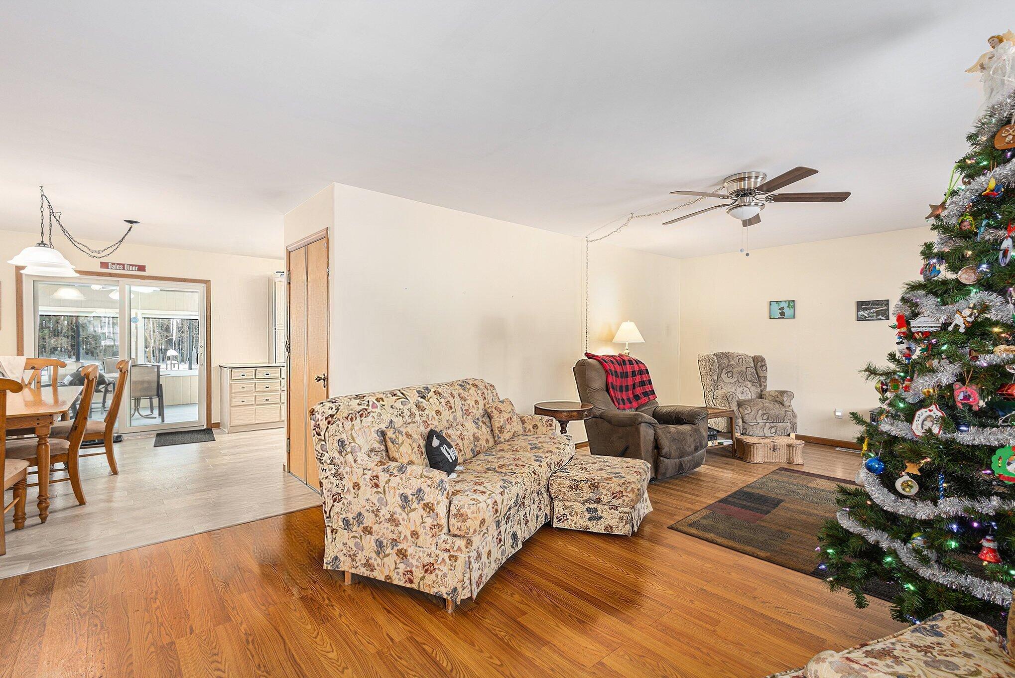 4935 W Deren Road Ludington MI 49431