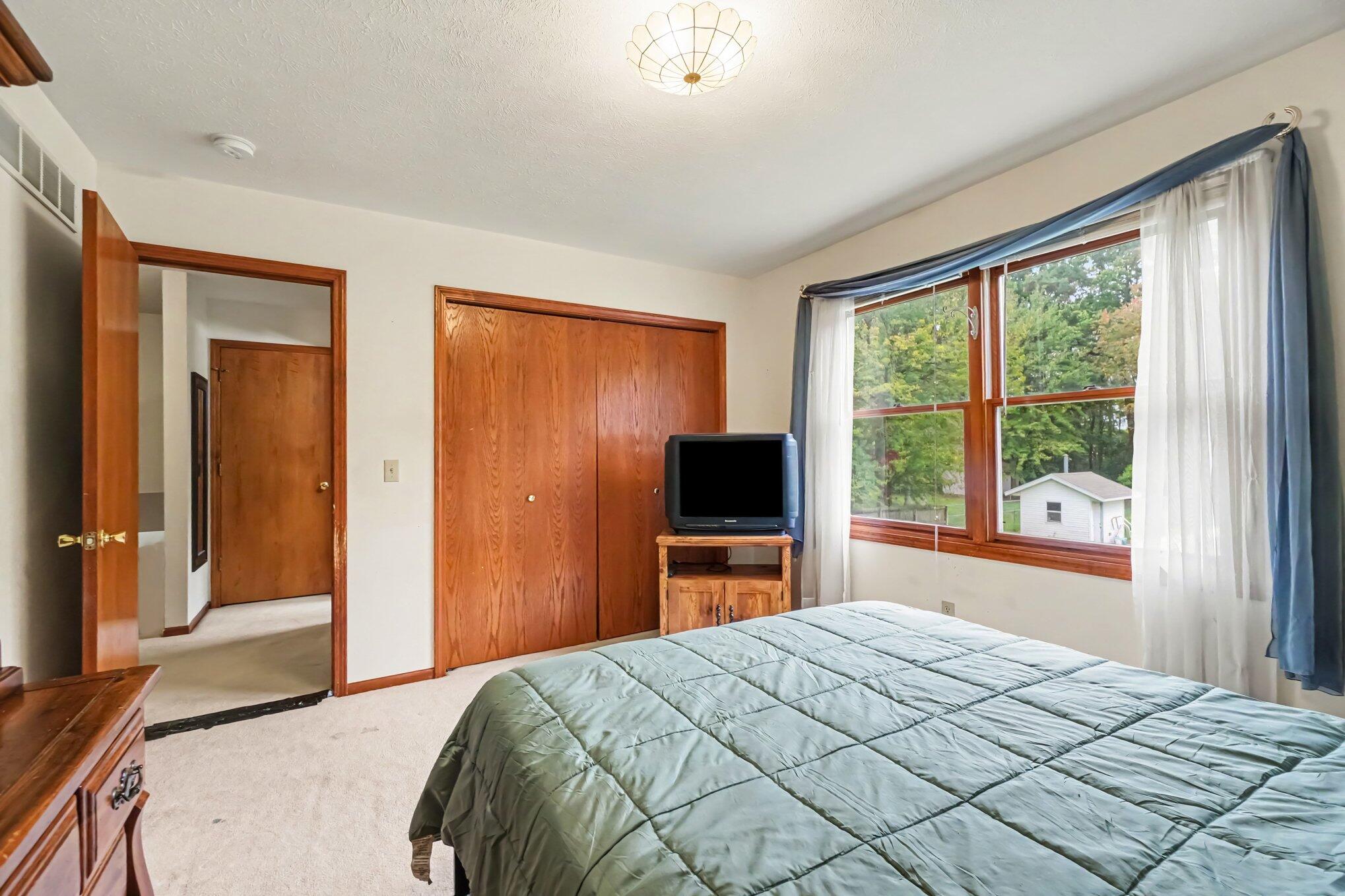 5083 Fordham Avenue Kalamazoo MI 49048