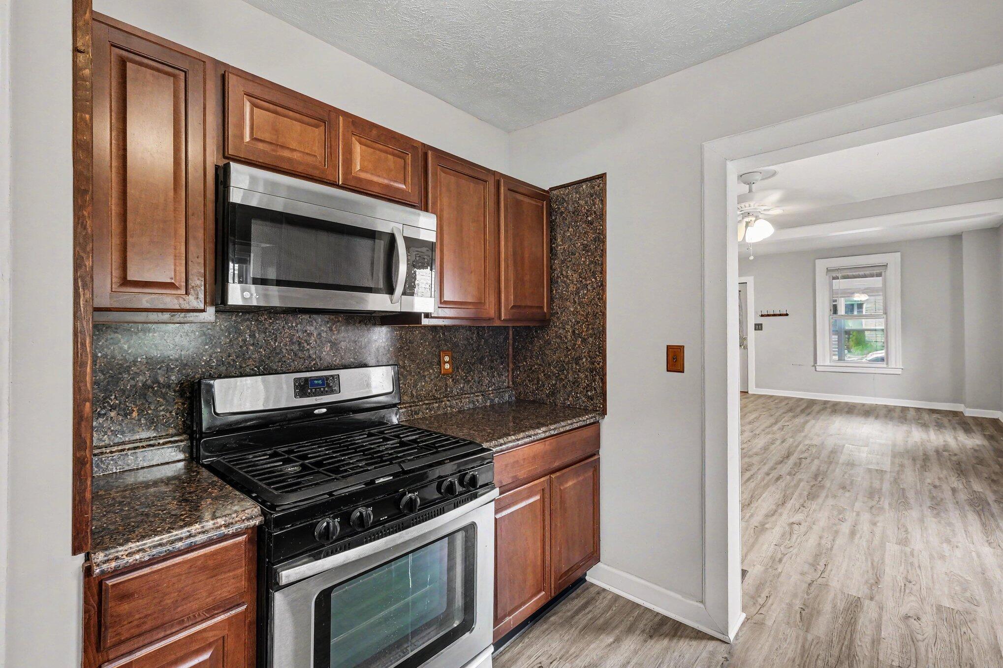 353 Cedar Street NE Grand Rapids MI 49503