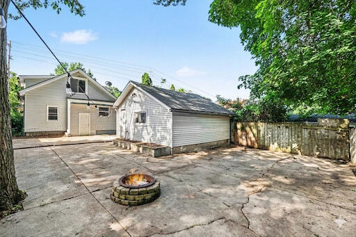 353 Cedar Street NE Grand Rapids MI 49503