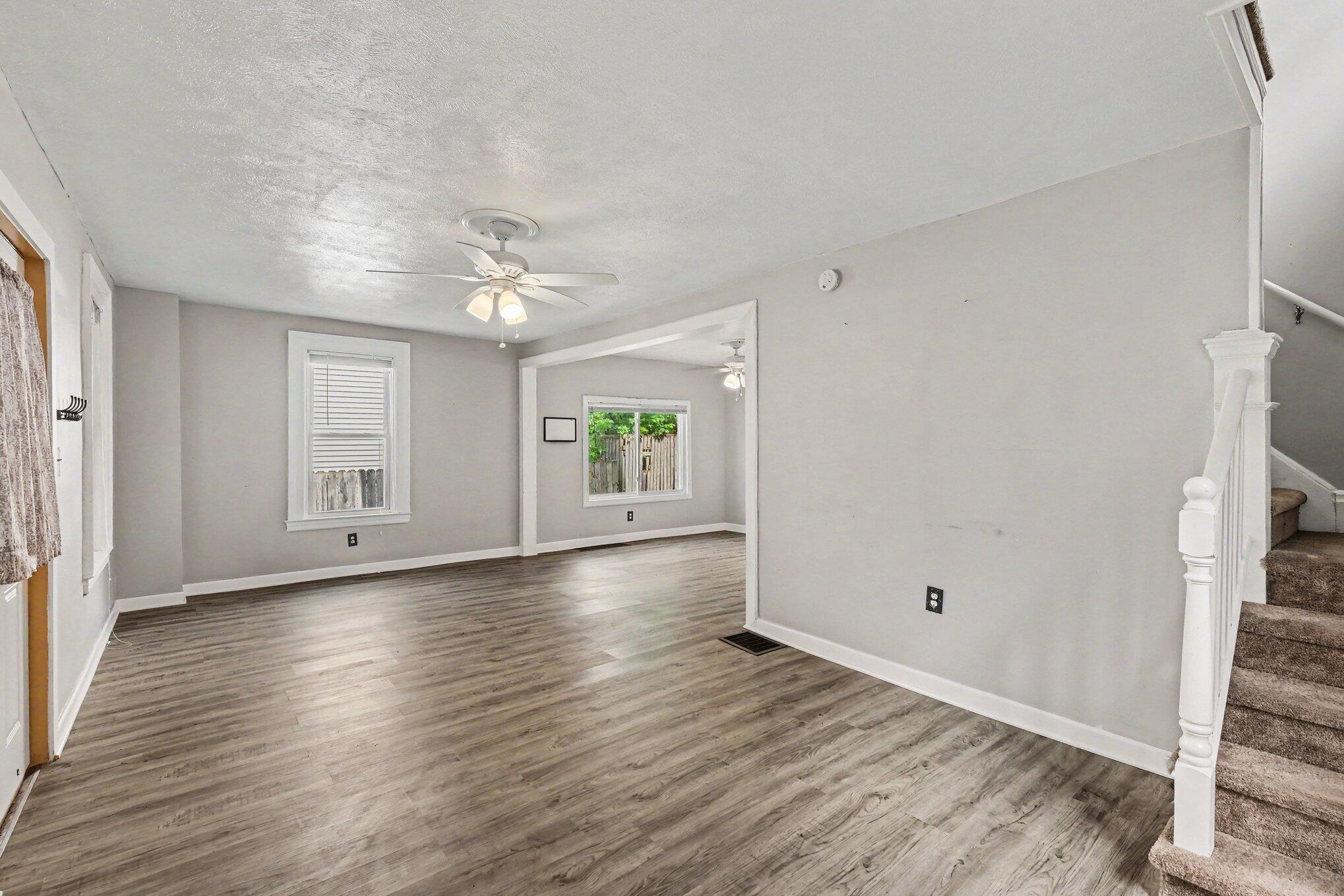 353 Cedar Street NE Grand Rapids MI 49503