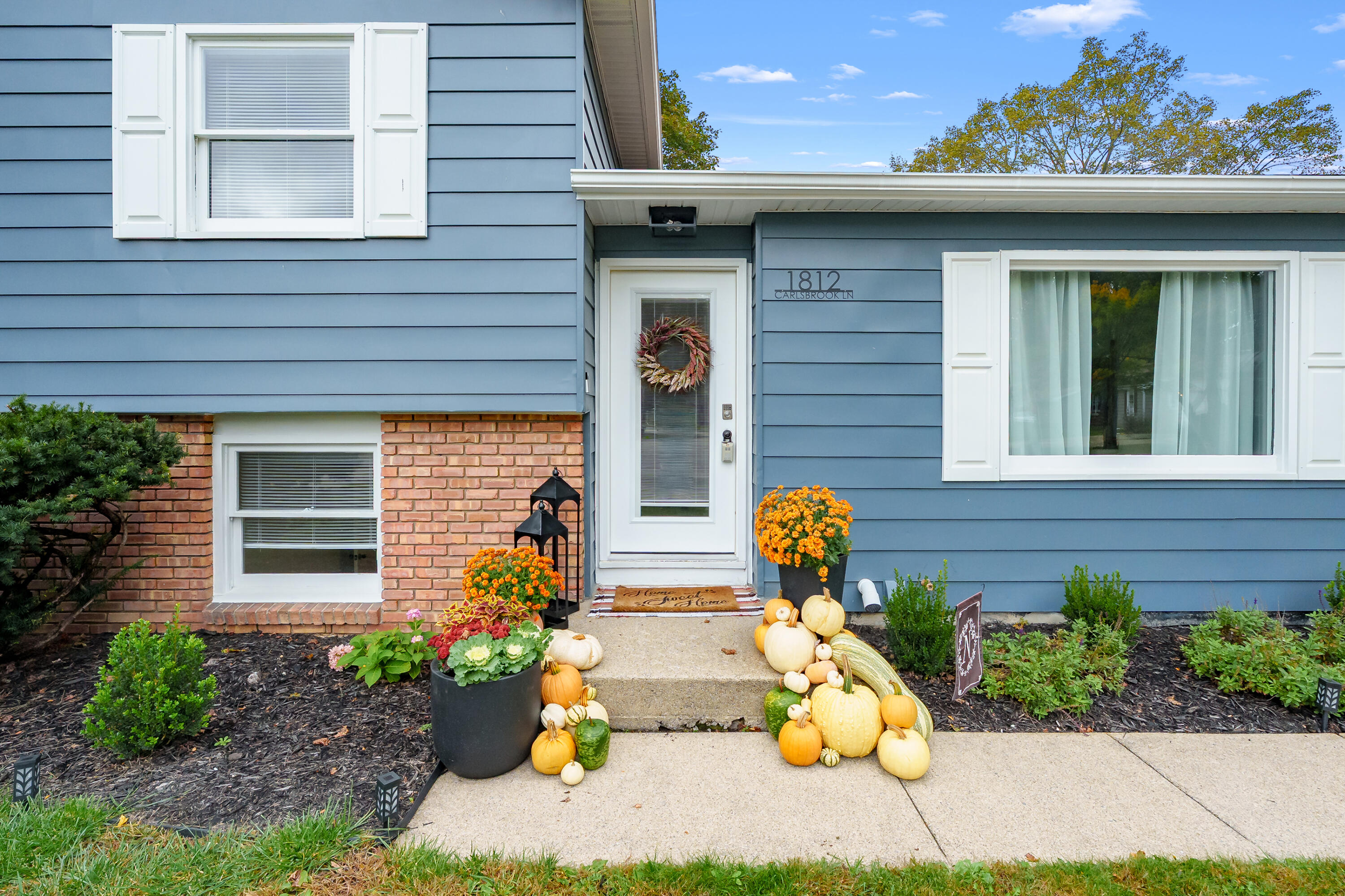 1812 Carlsbrook Lane Portage MI 49024