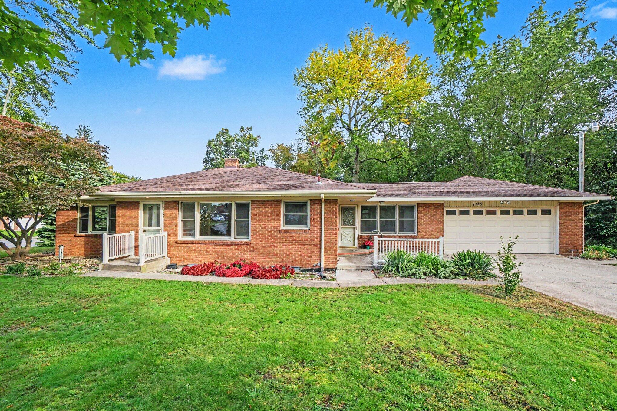 1145 W Lakewood Boulevard Holland MI 49424