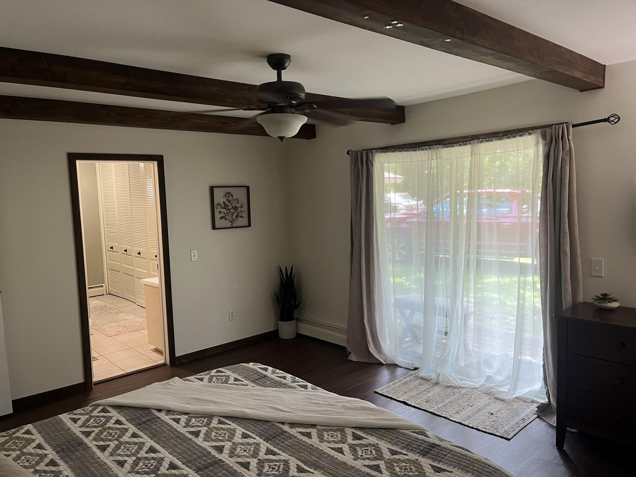 3283 W Kinney Ludington MI 49431