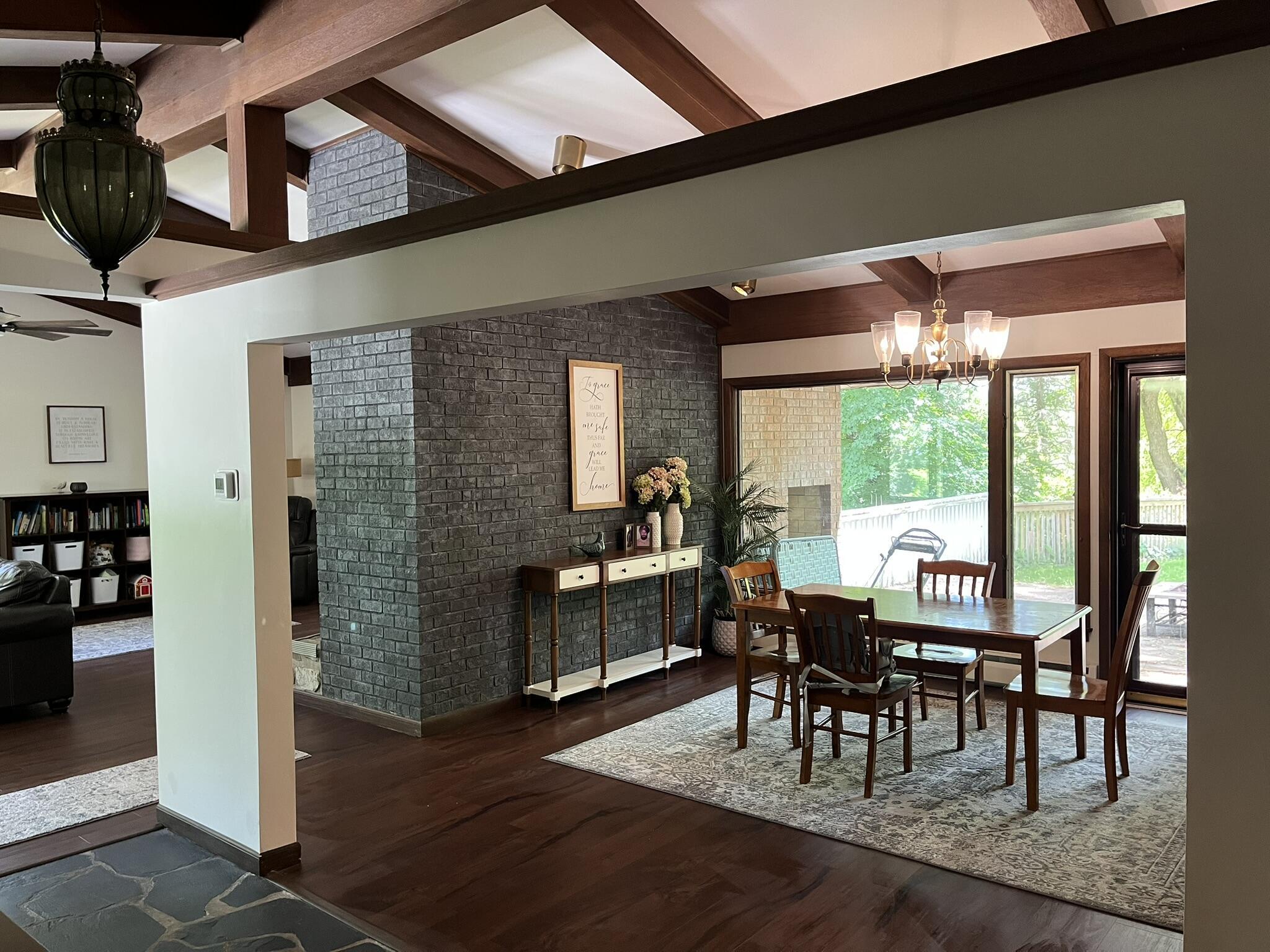 3283 W Kinney Ludington MI 49431