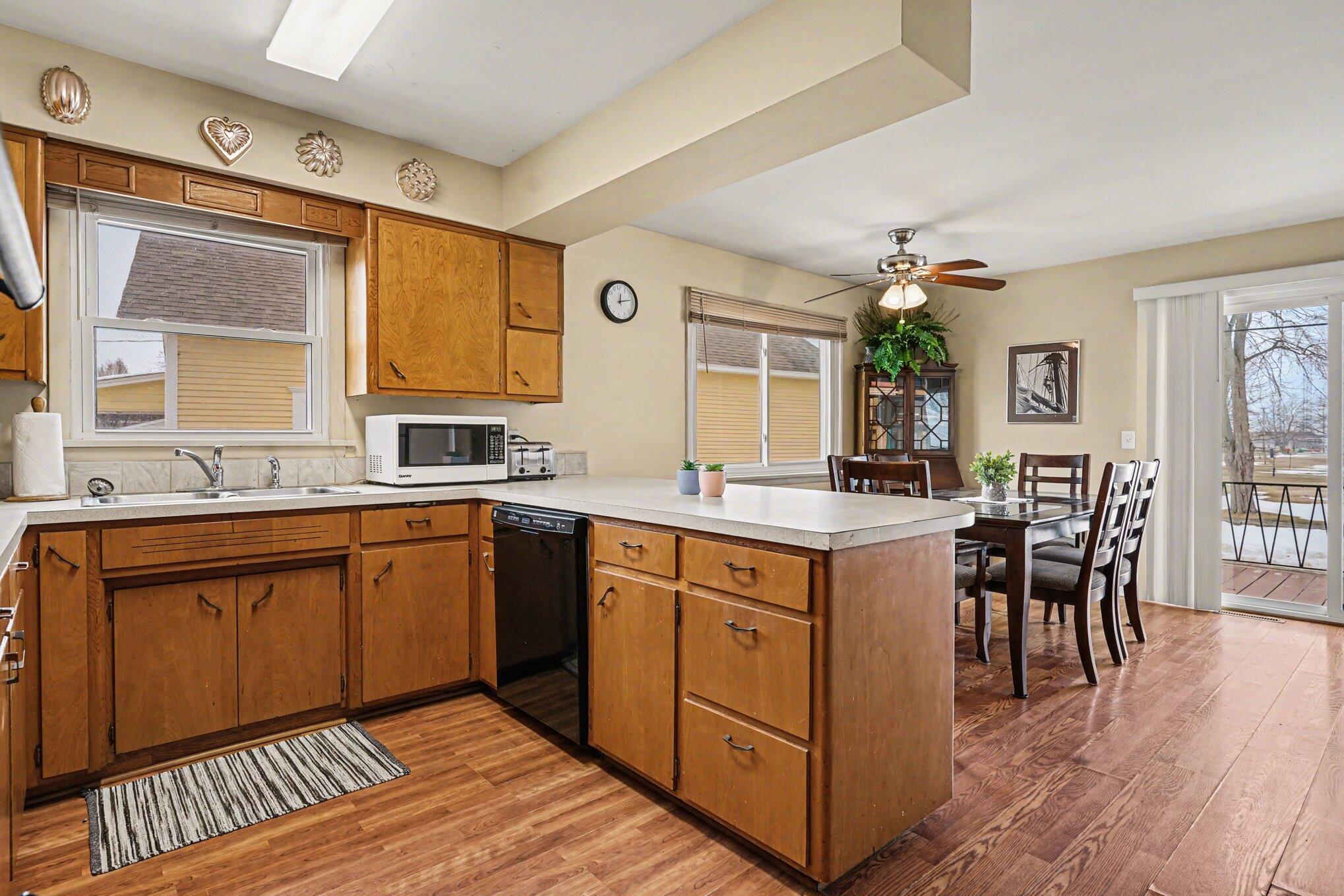 1438 Beach Street Muskegon MI 49441