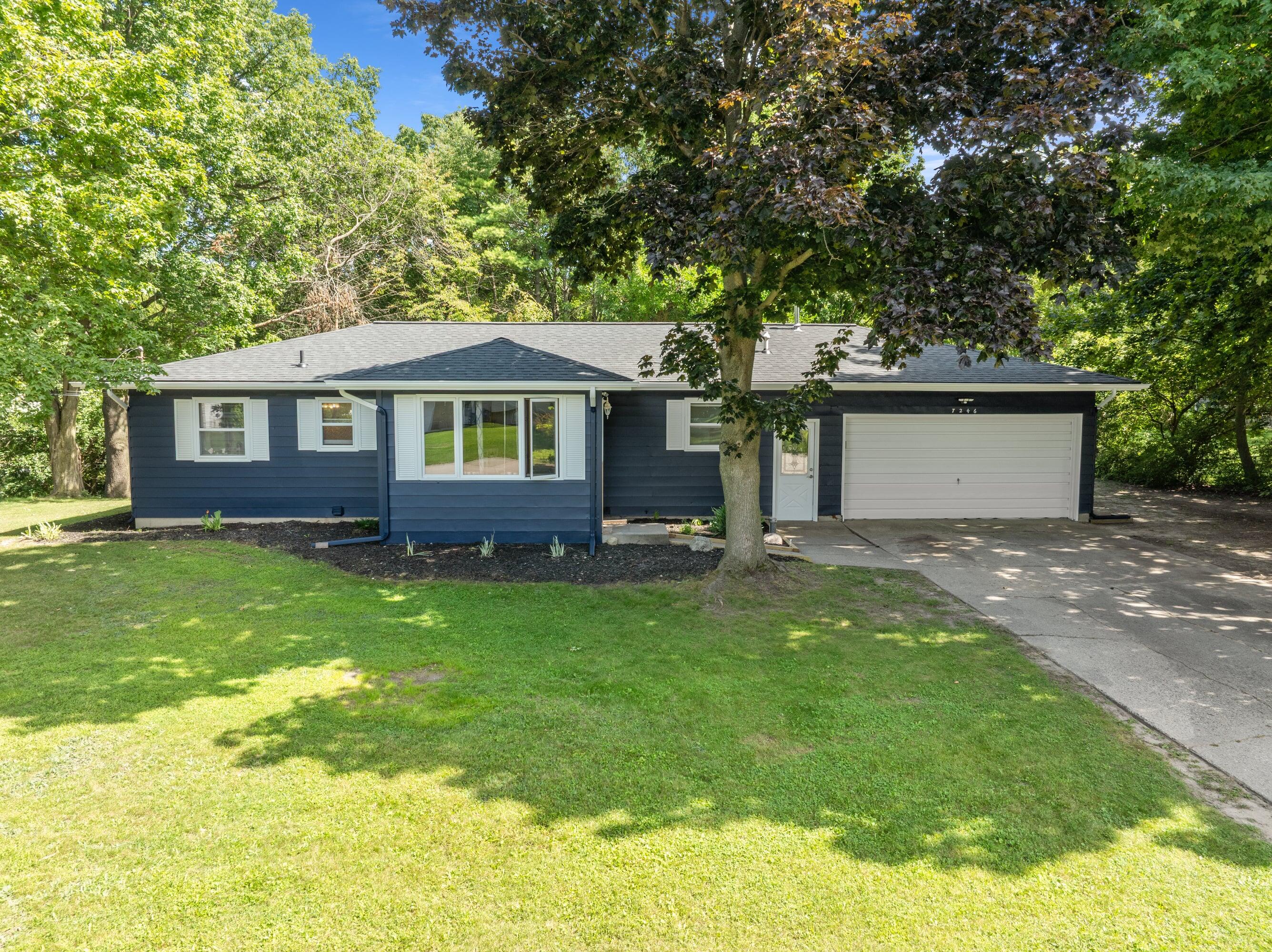 7246 Rezen Drive NE Rockford MI 49341