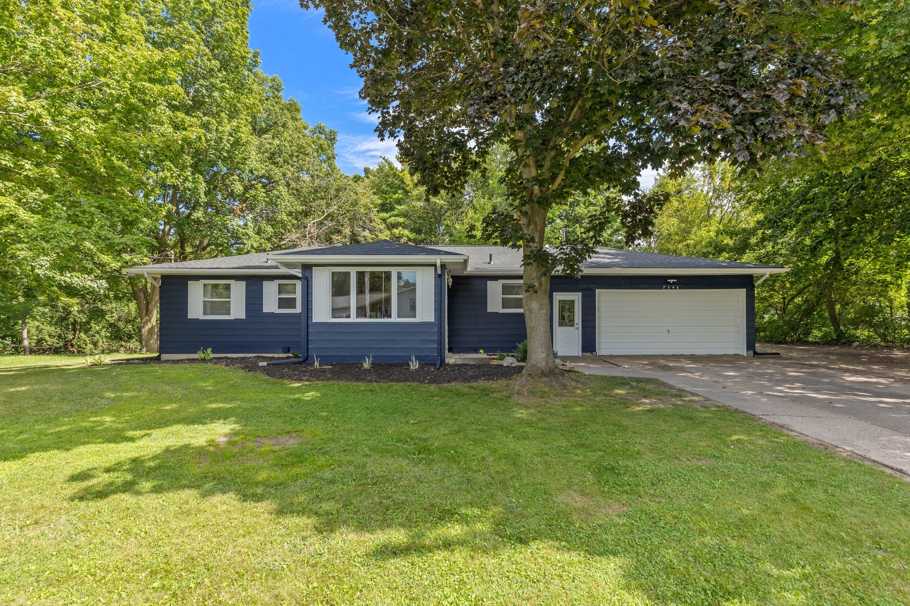 7246 Rezen Drive NE Rockford MI 49341