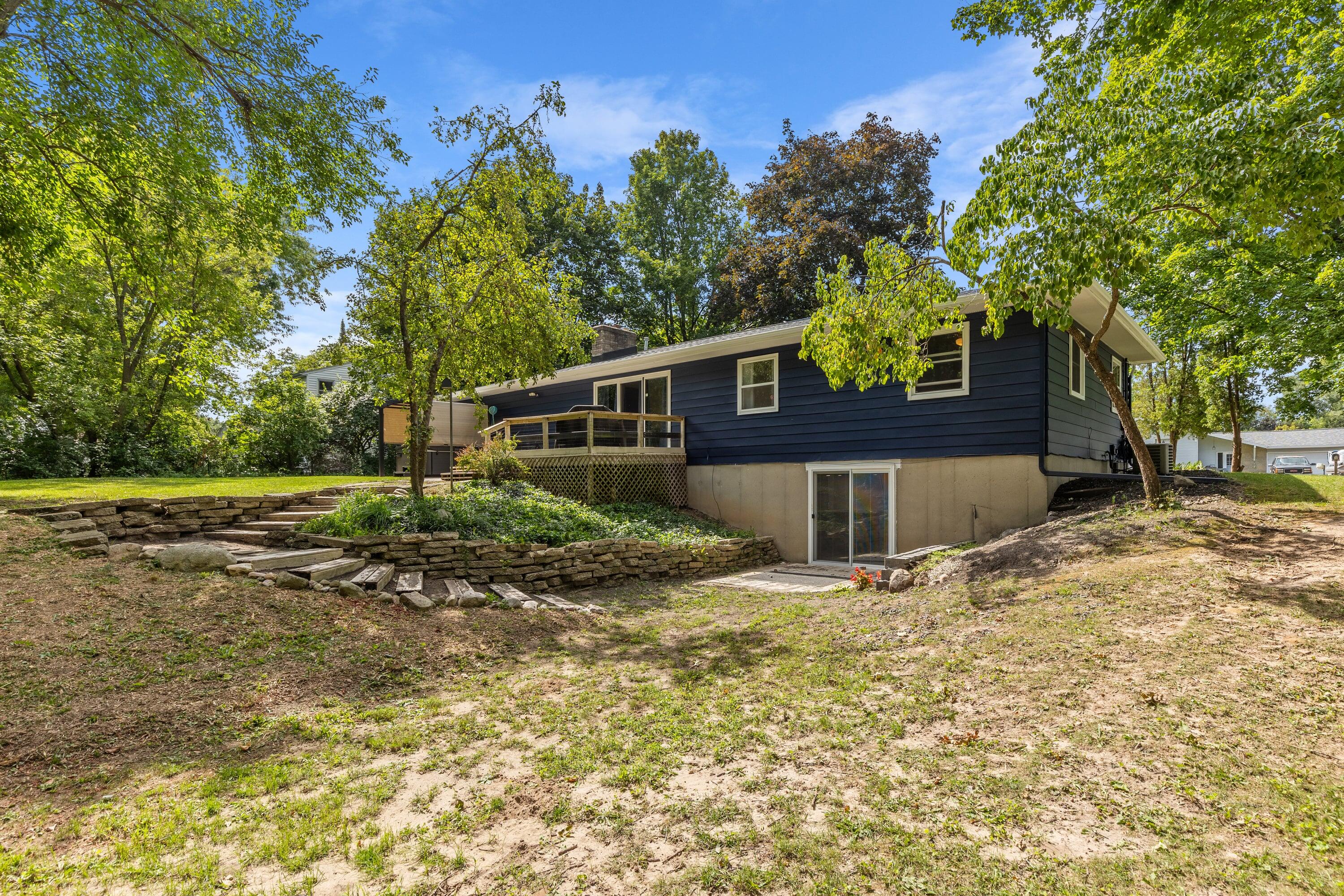 7246 Rezen Drive NE Rockford MI 49341