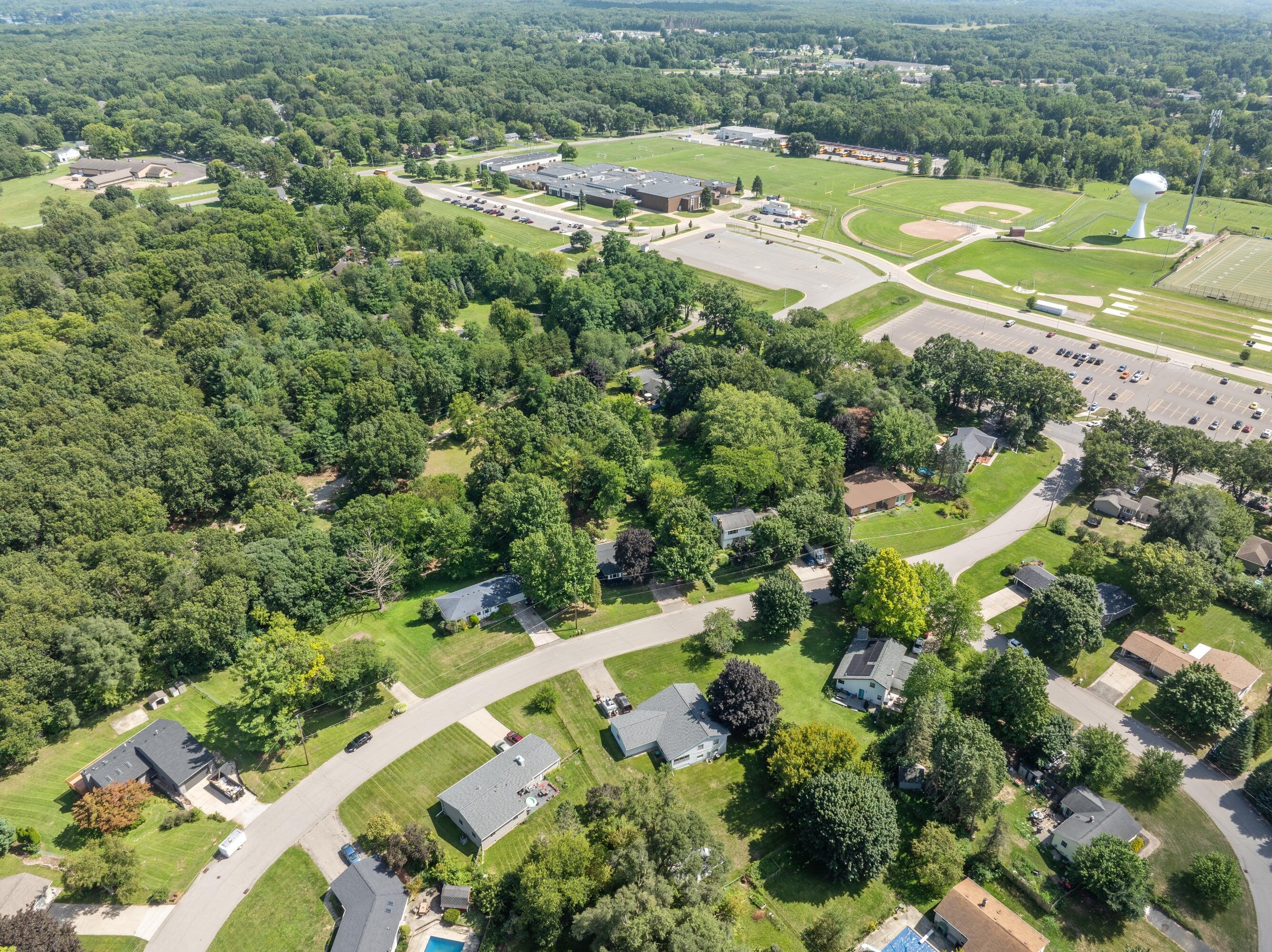 7246 Rezen Drive NE Rockford MI 49341