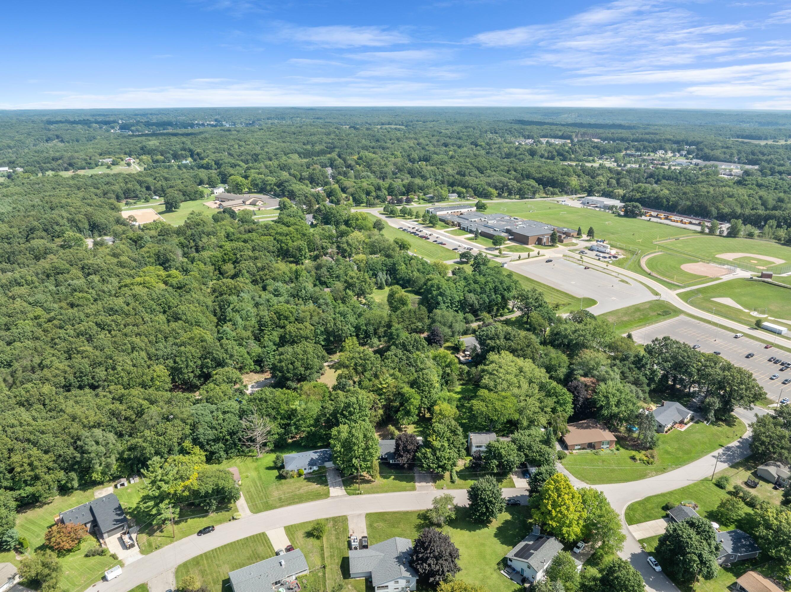 7246 Rezen Drive NE Rockford MI 49341
