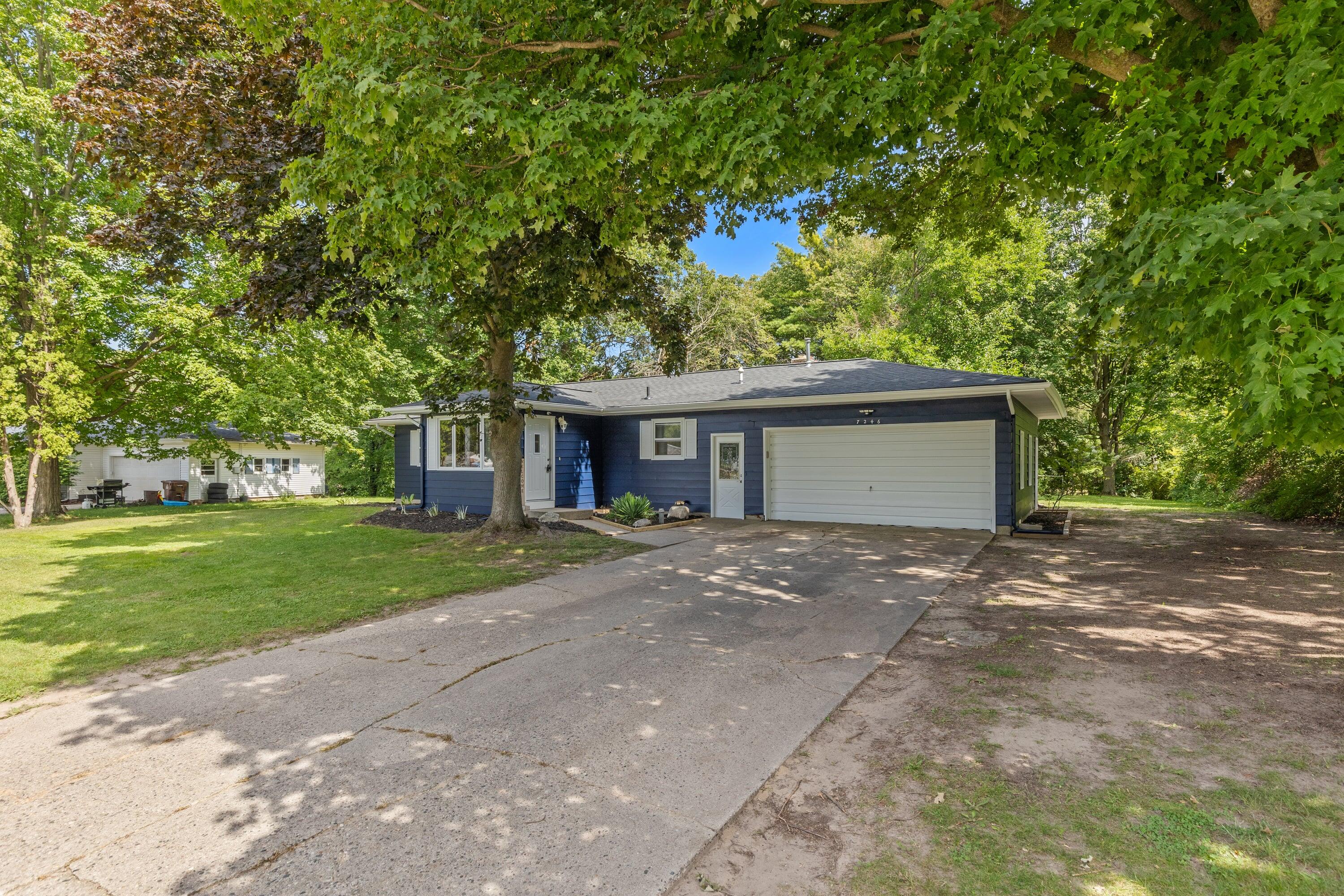 7246 Rezen Drive NE Rockford MI 49341