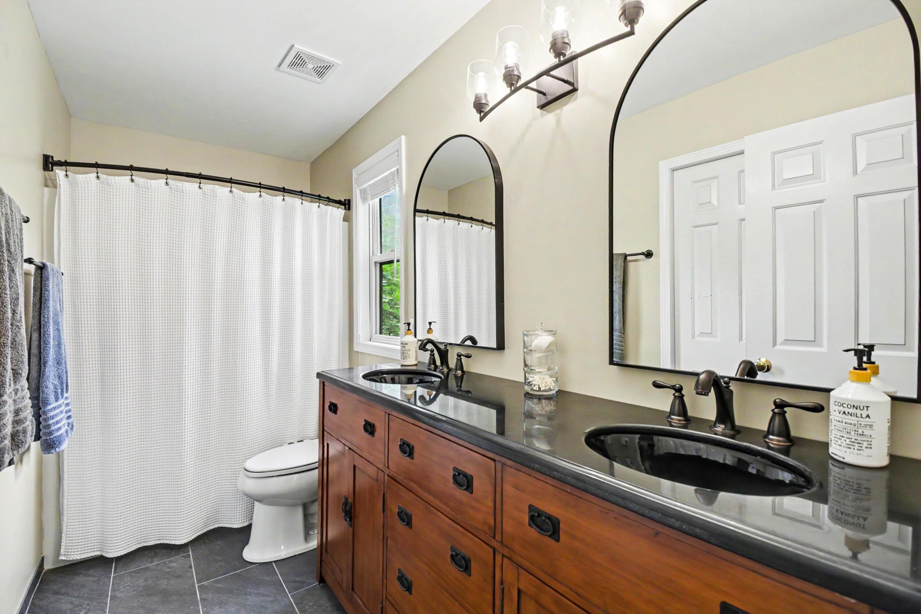 3680 W Grove Court SE Grand Rapids MI 49512