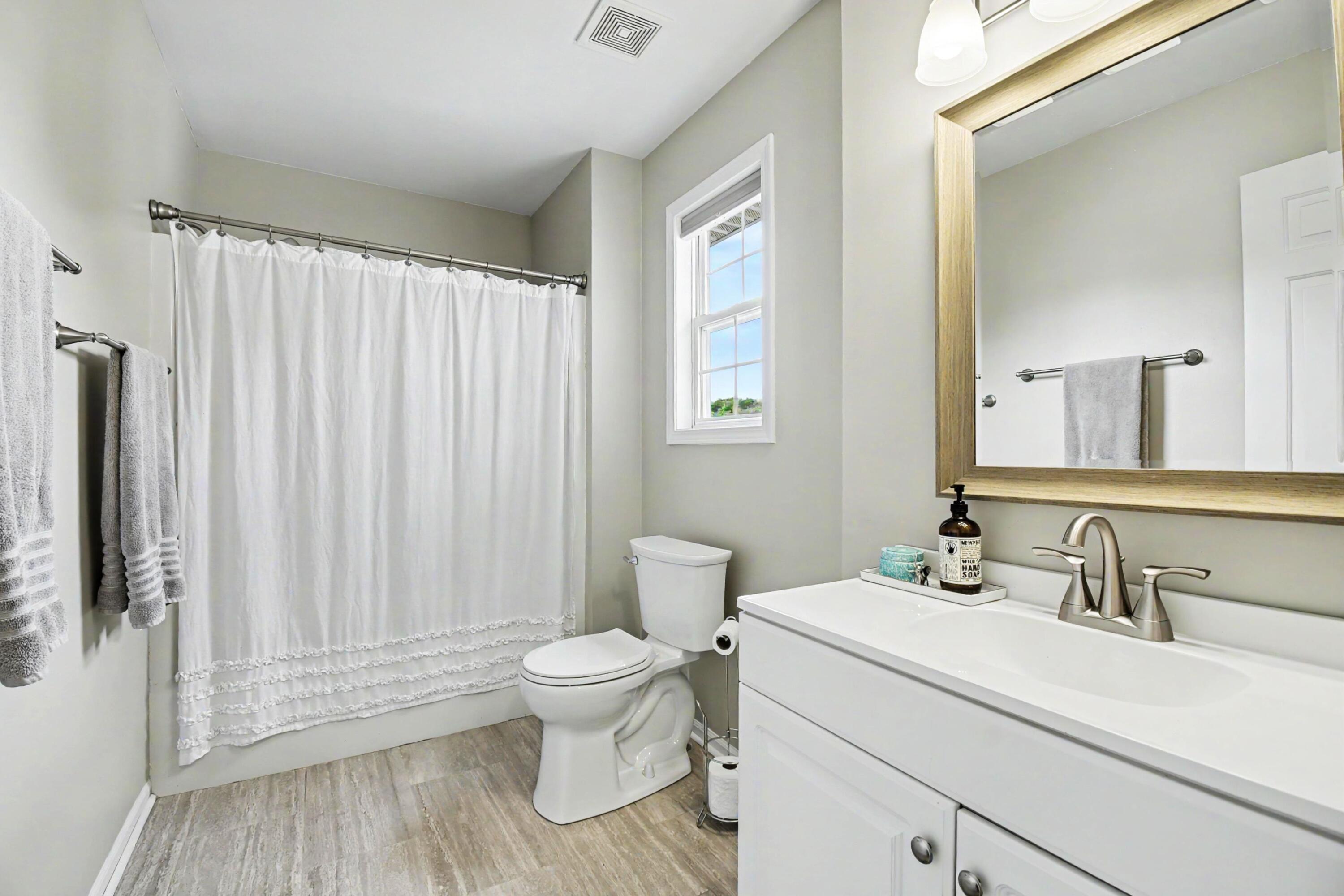 3680 W Grove Court SE Grand Rapids MI 49512