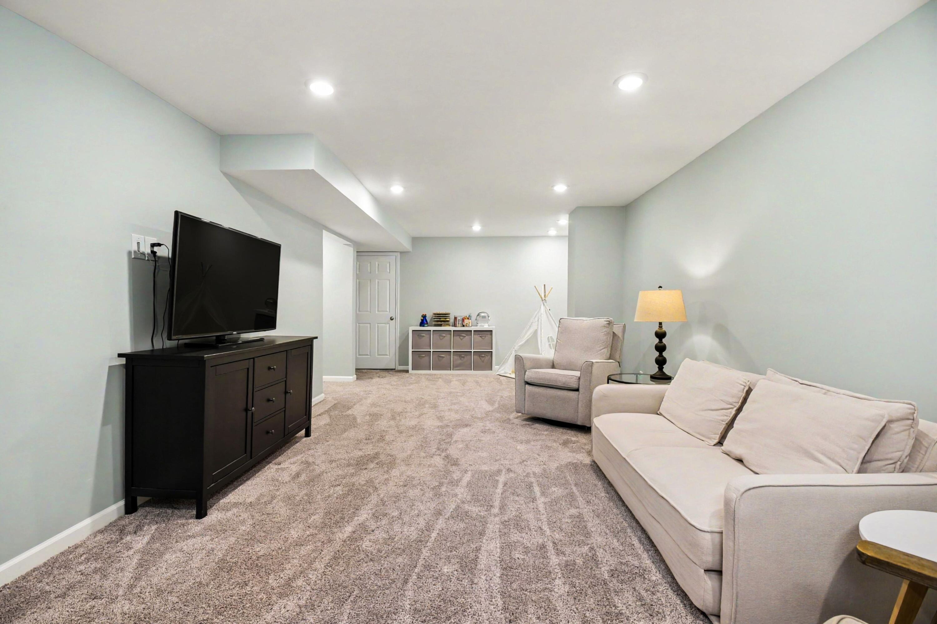 3680 W Grove Court SE Grand Rapids MI 49512