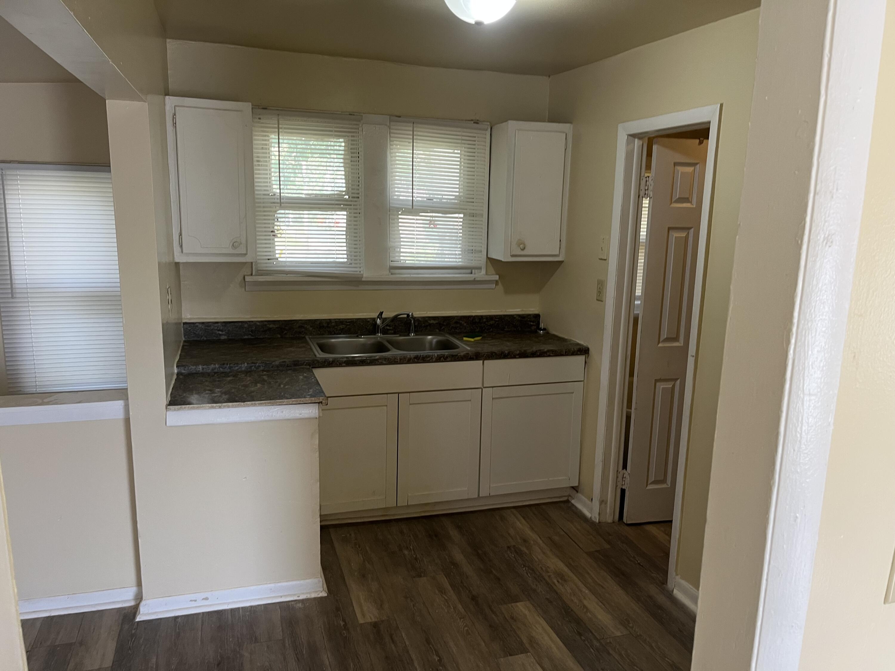 434 S Mccord Street Benton Harbor MI 49022