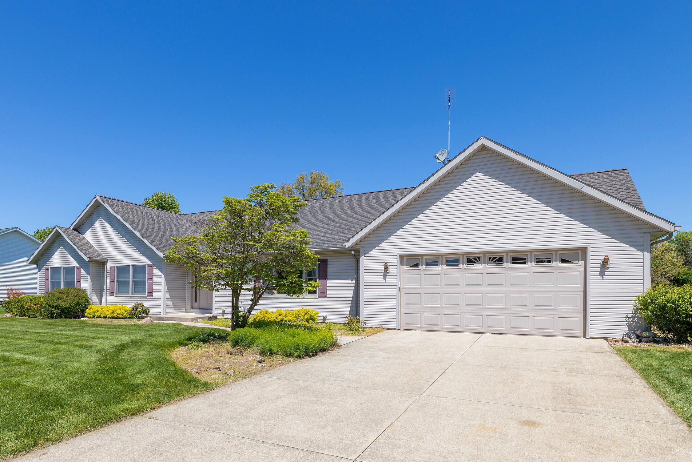 29376 Saddlebred Lane Dowagiac MI 49047