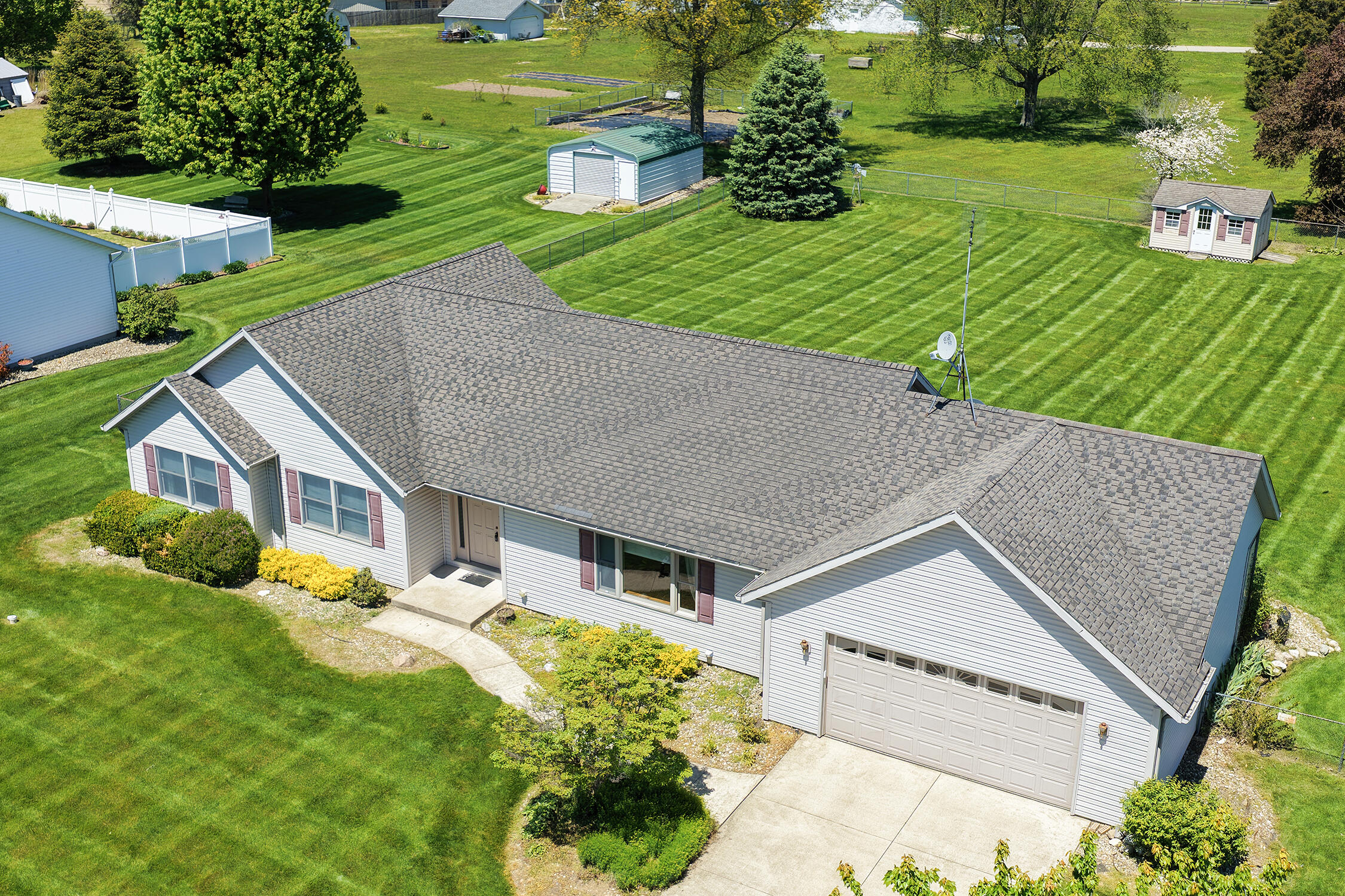 29376 Saddlebred Lane Dowagiac MI 49047