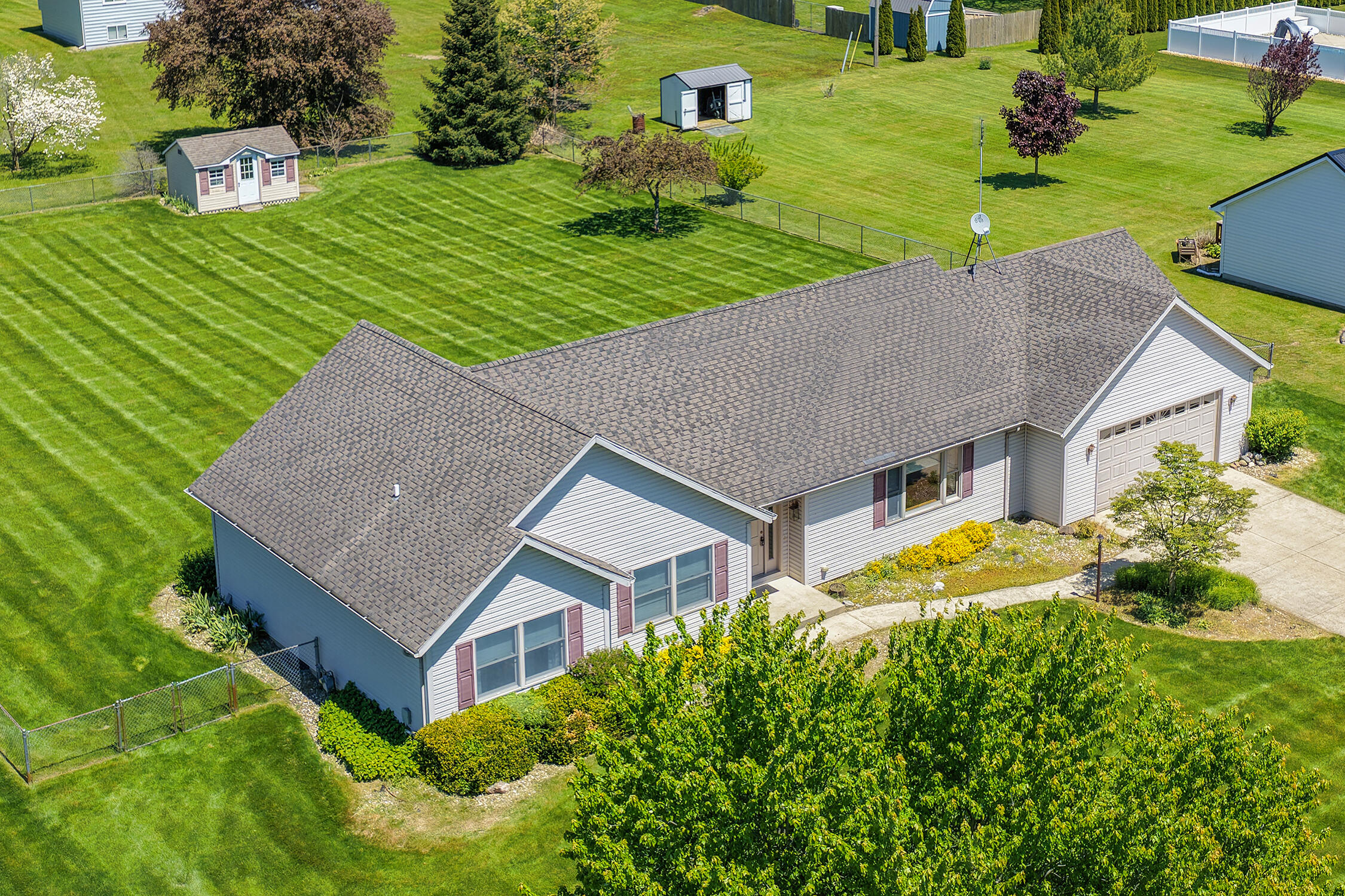 29376 Saddlebred Lane Dowagiac MI 49047