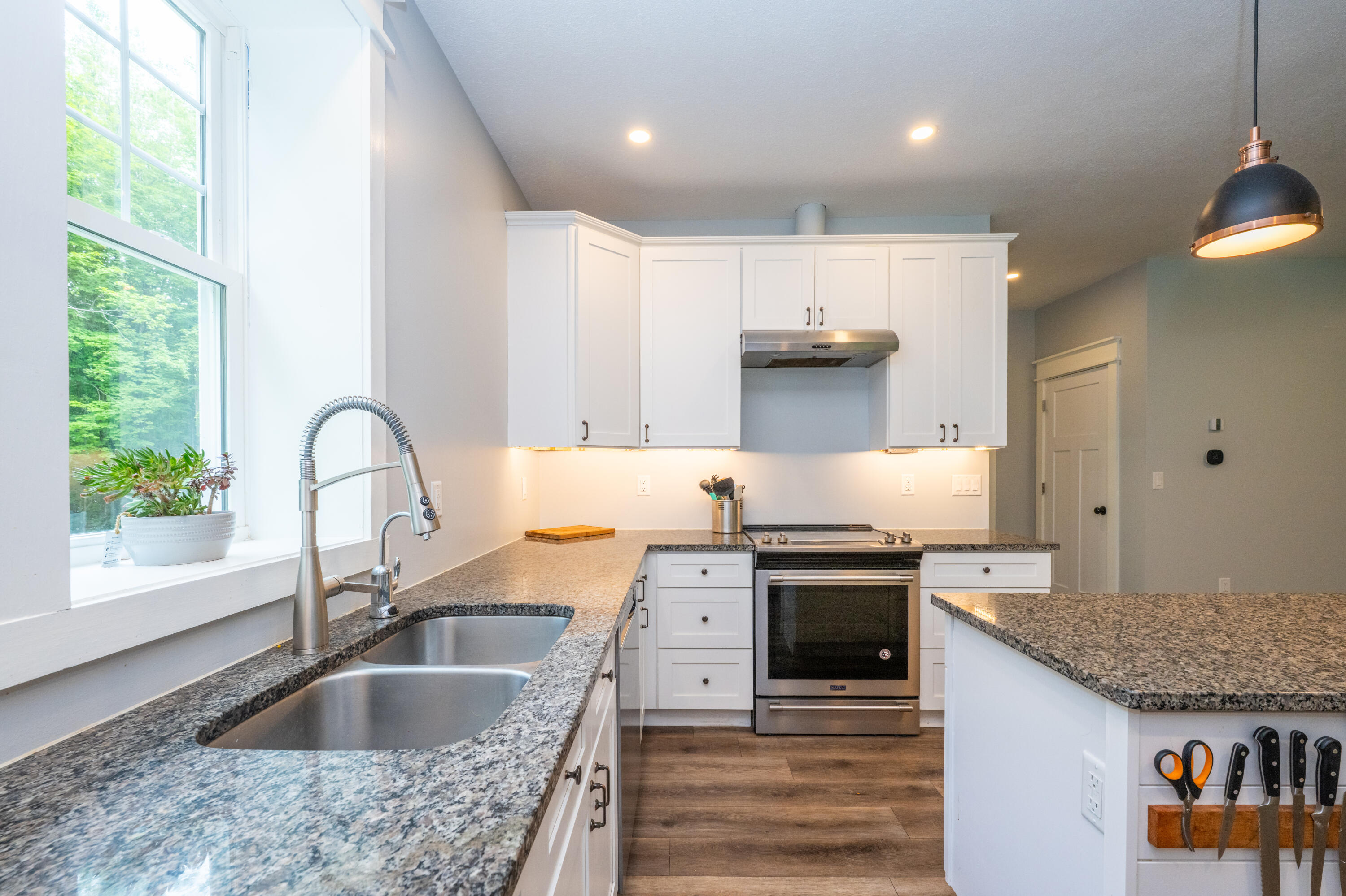 412 63rd Street South Haven MI 49090