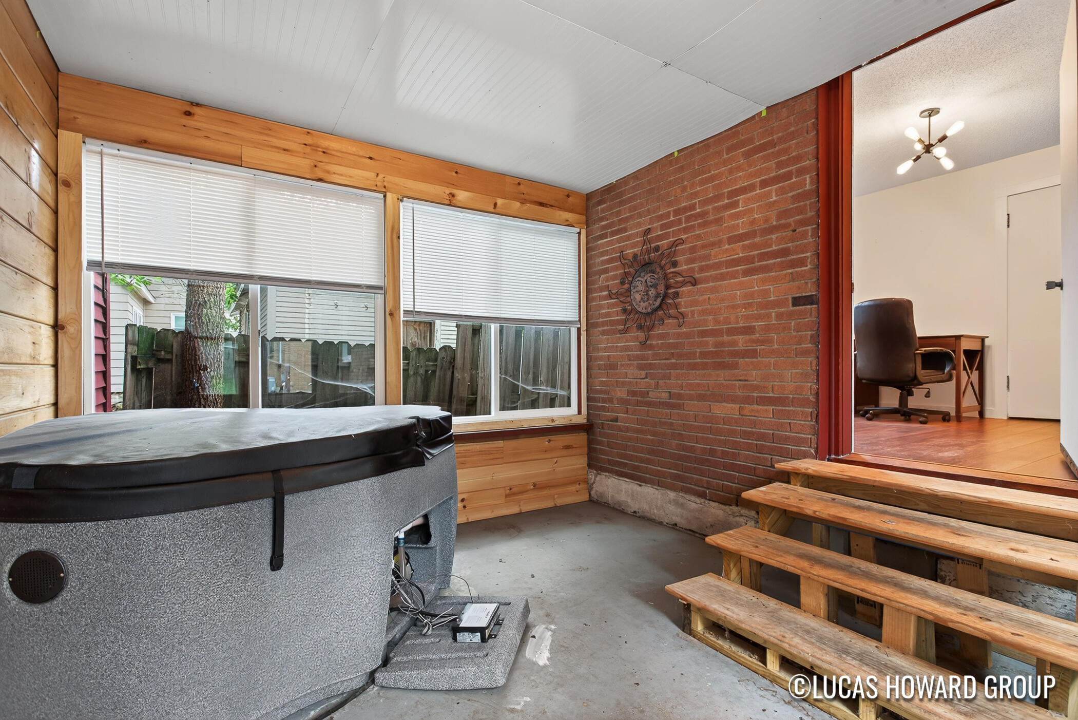1548 Rossman Avenue SE Grand Rapids MI 49507