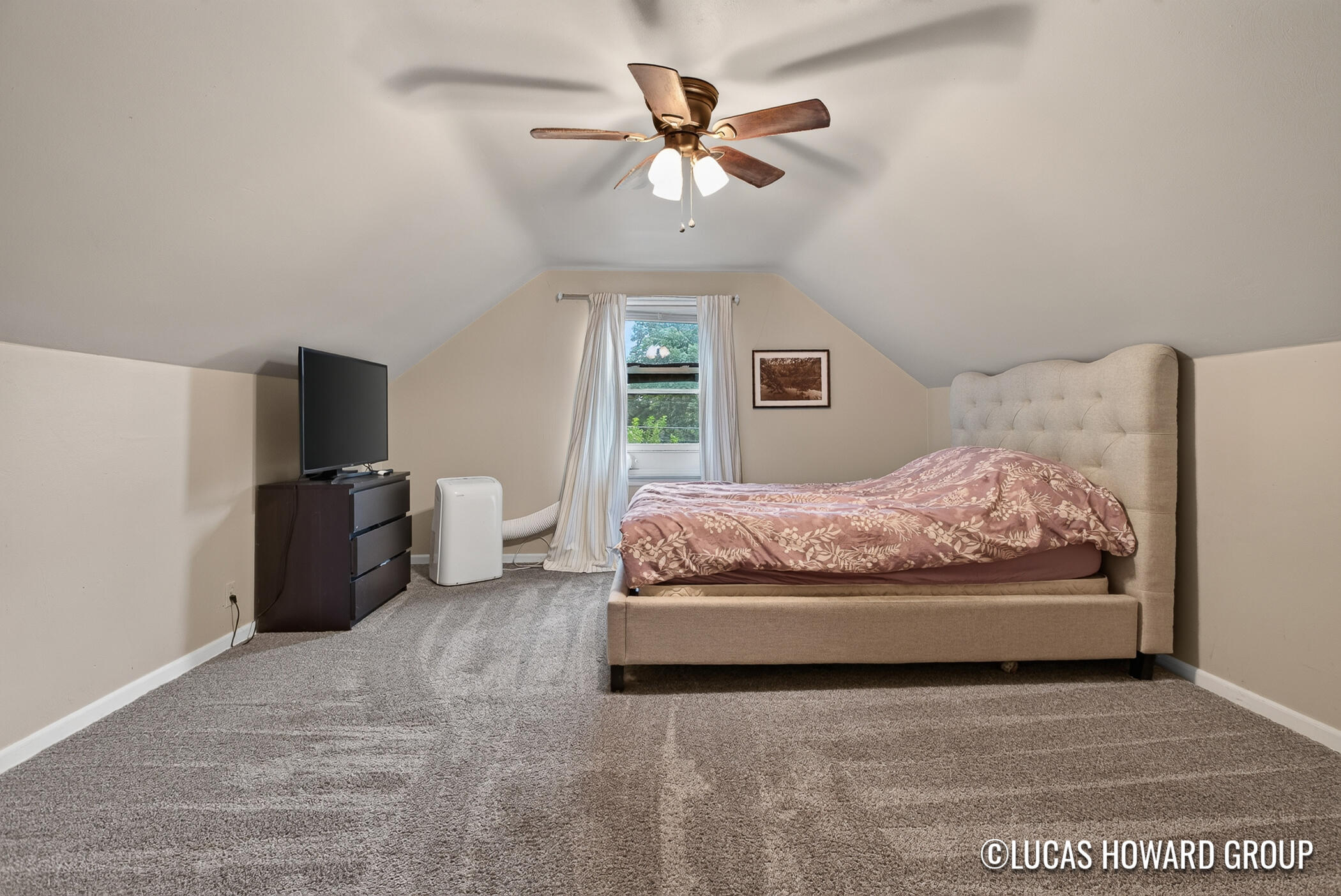 1548 Rossman Avenue SE Grand Rapids MI 49507