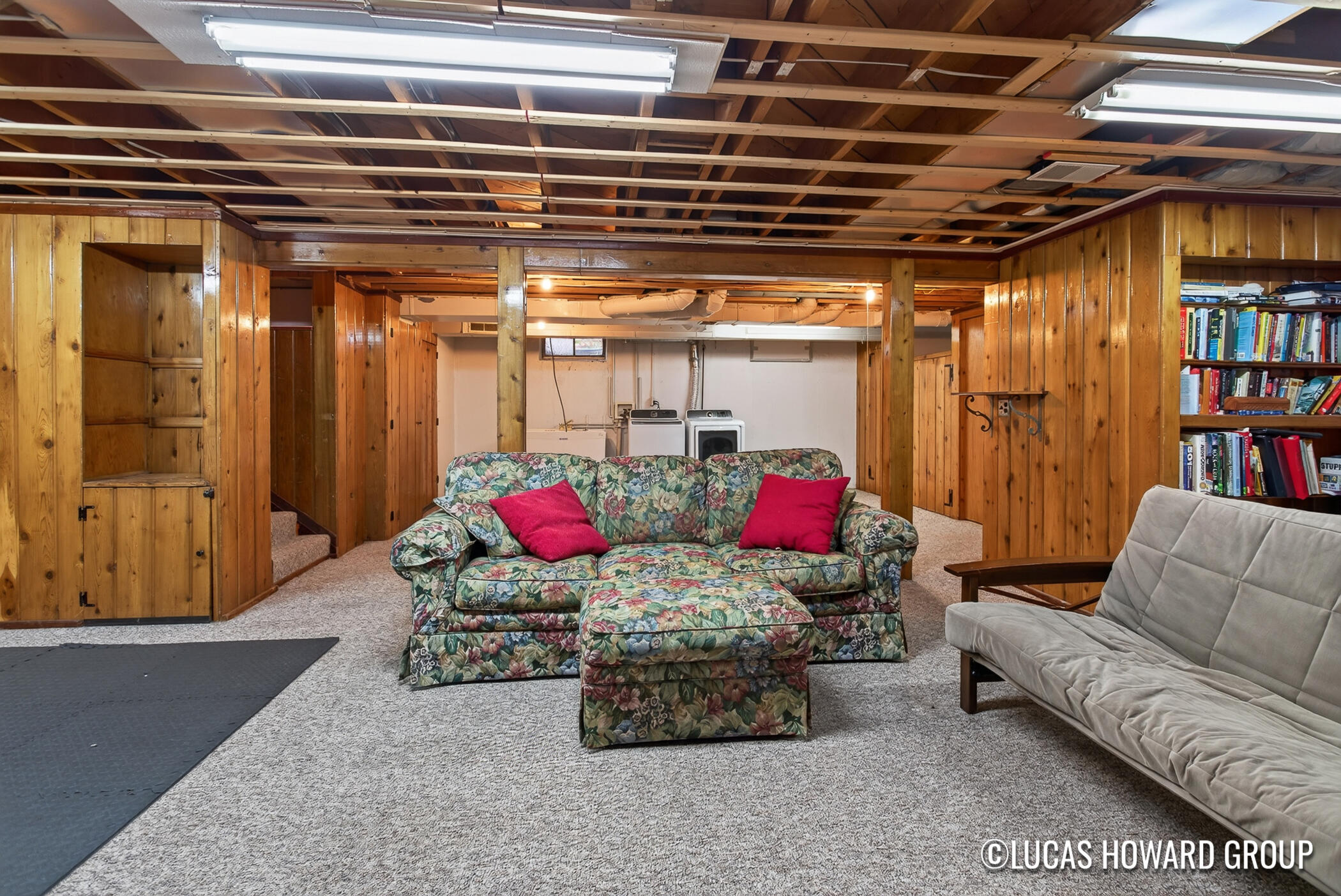 1548 Rossman Avenue SE Grand Rapids MI 49507
