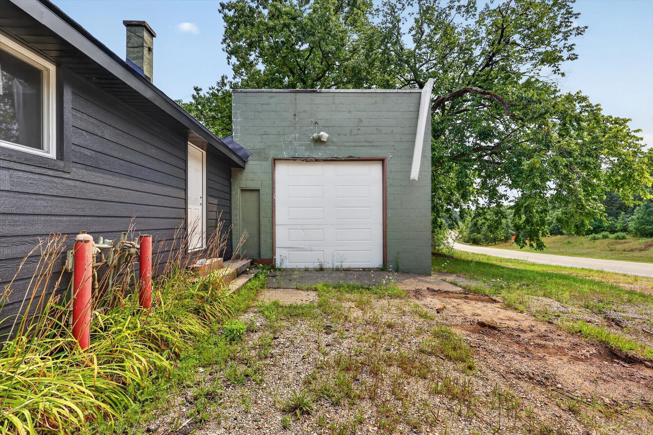 7820 Cascade Road SE Ada MI 49301