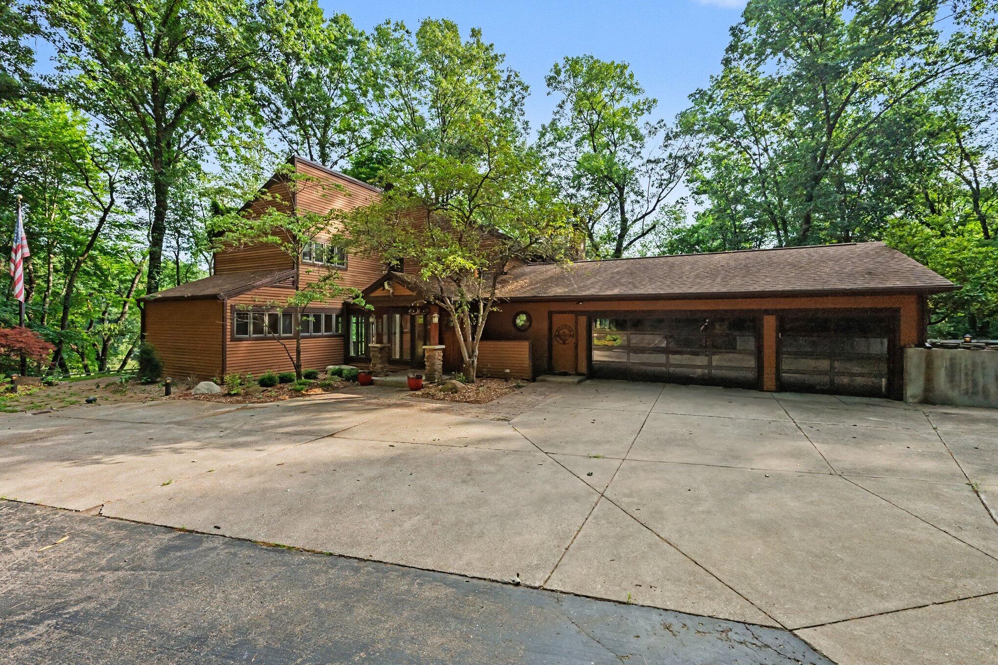 1628 Whites Road Kalamazoo MI 49008
