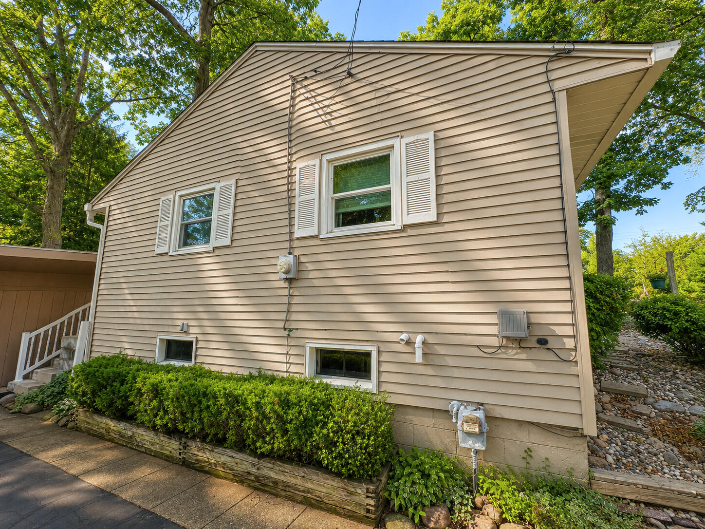 3221 Virginia Avenue Kalamazoo MI 49004