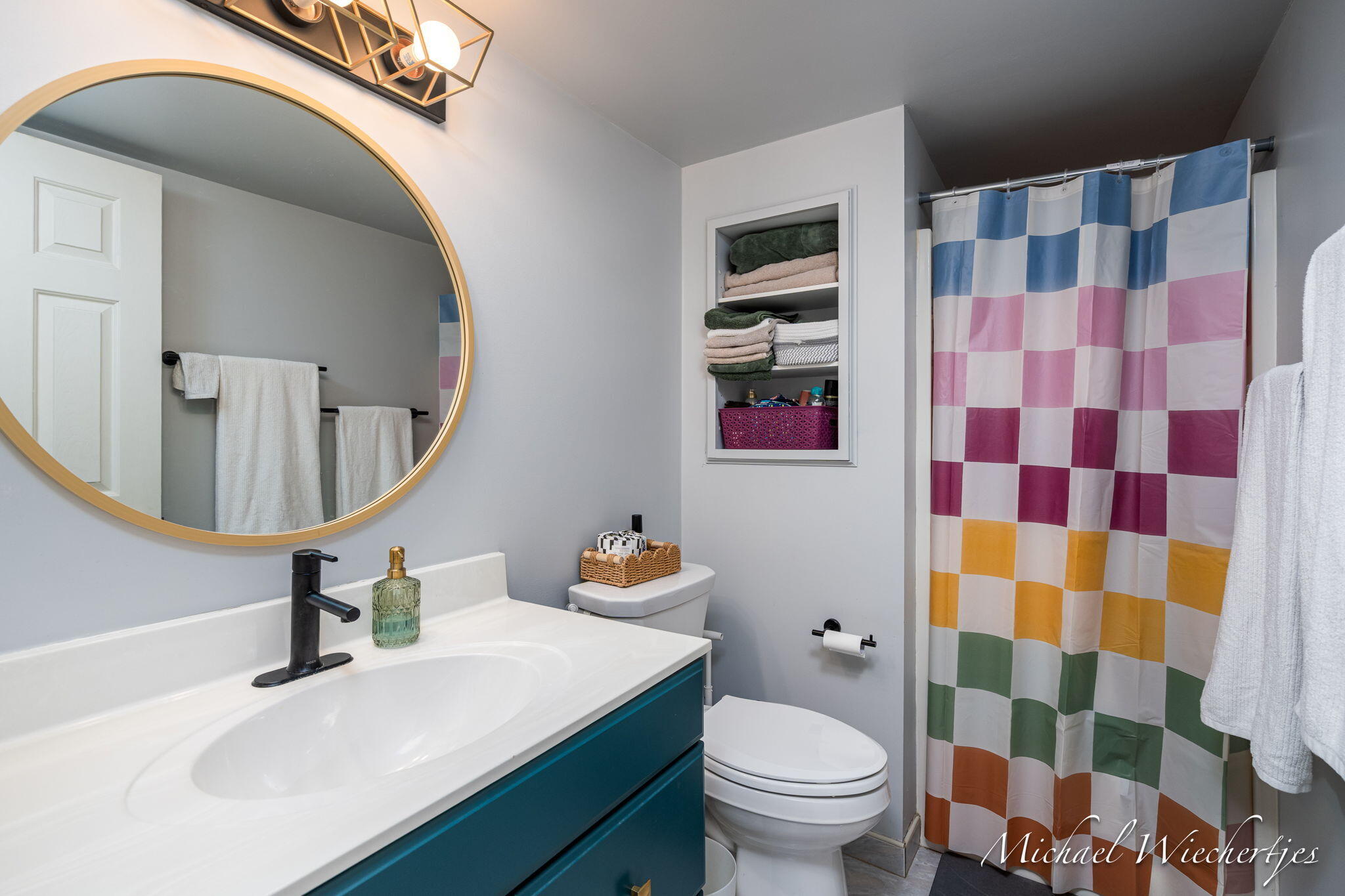2665 Burton Street SE Grand Rapids MI 49546