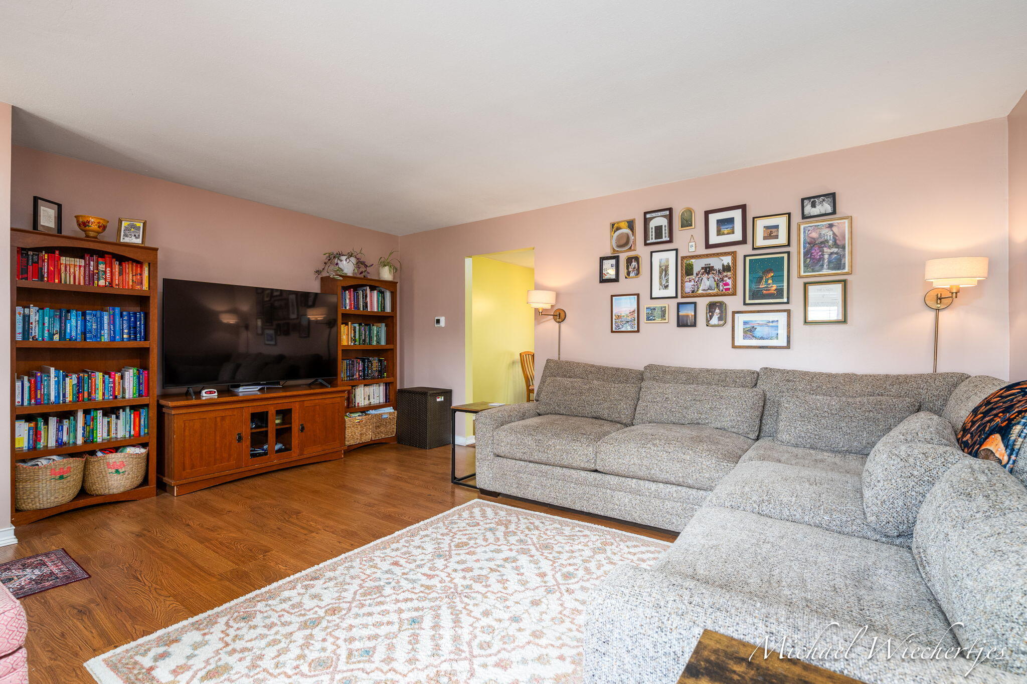2665 Burton Street SE Grand Rapids MI 49546