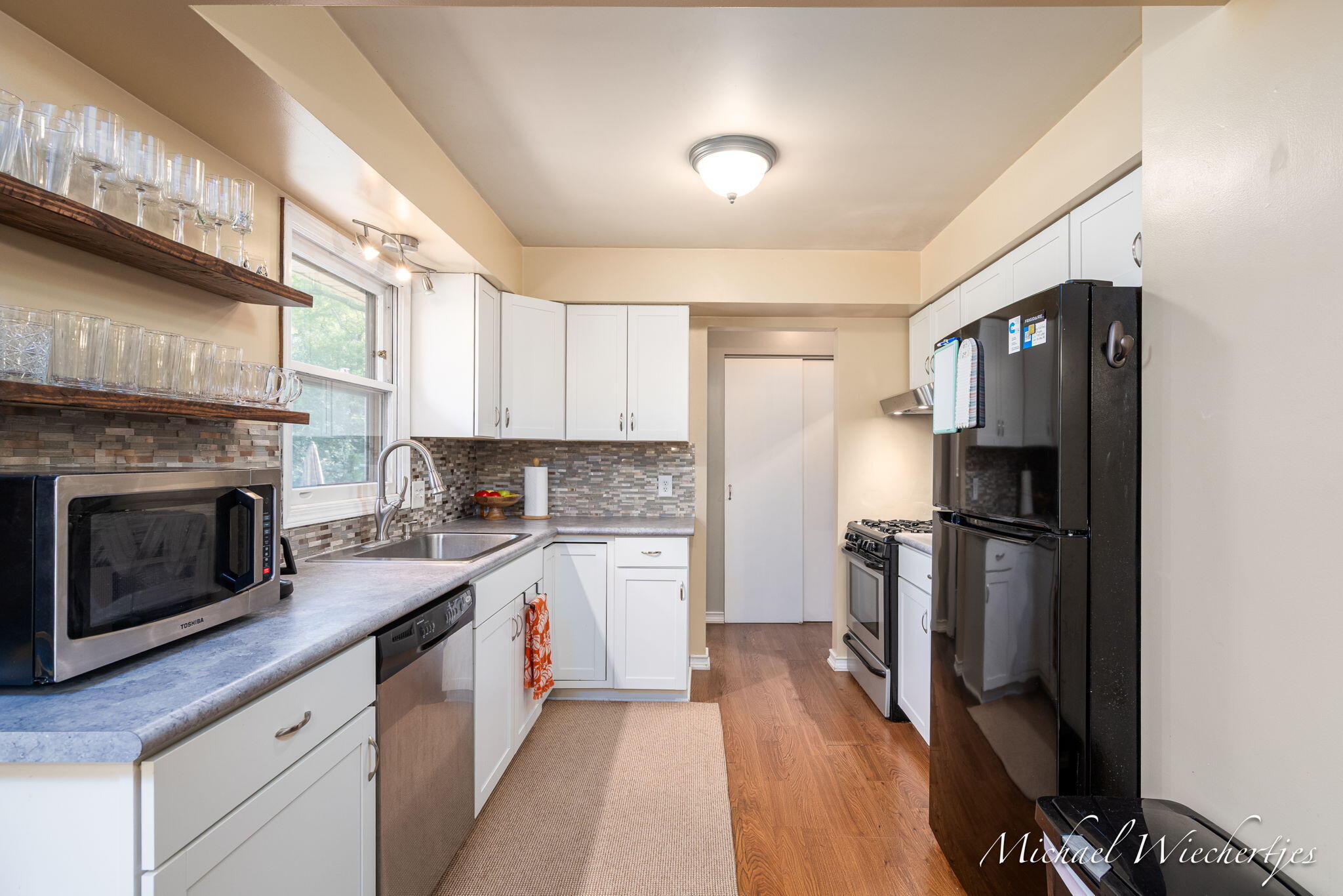 2665 Burton Street SE Grand Rapids MI 49546