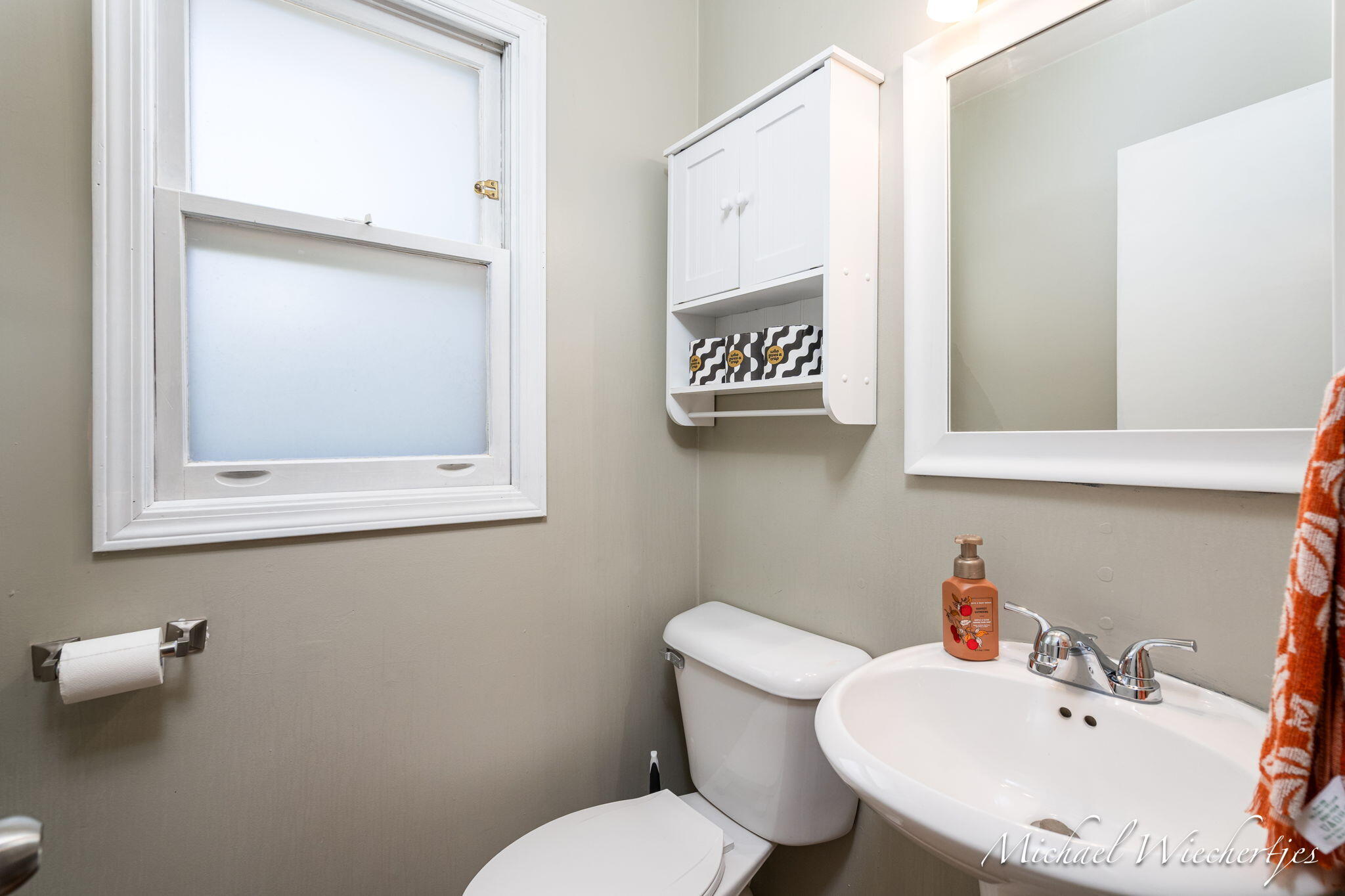 2665 Burton Street SE Grand Rapids MI 49546