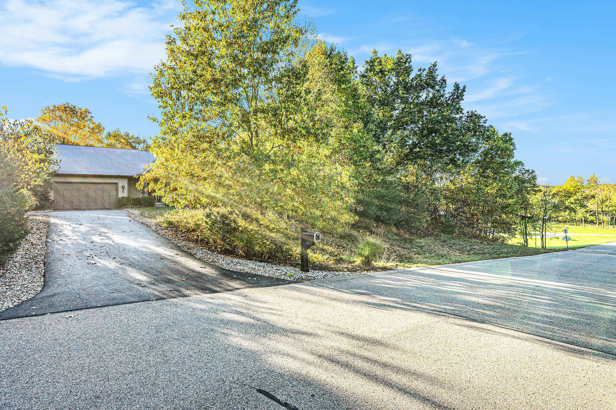 3378 Autumn Trail Allegan MI 49010