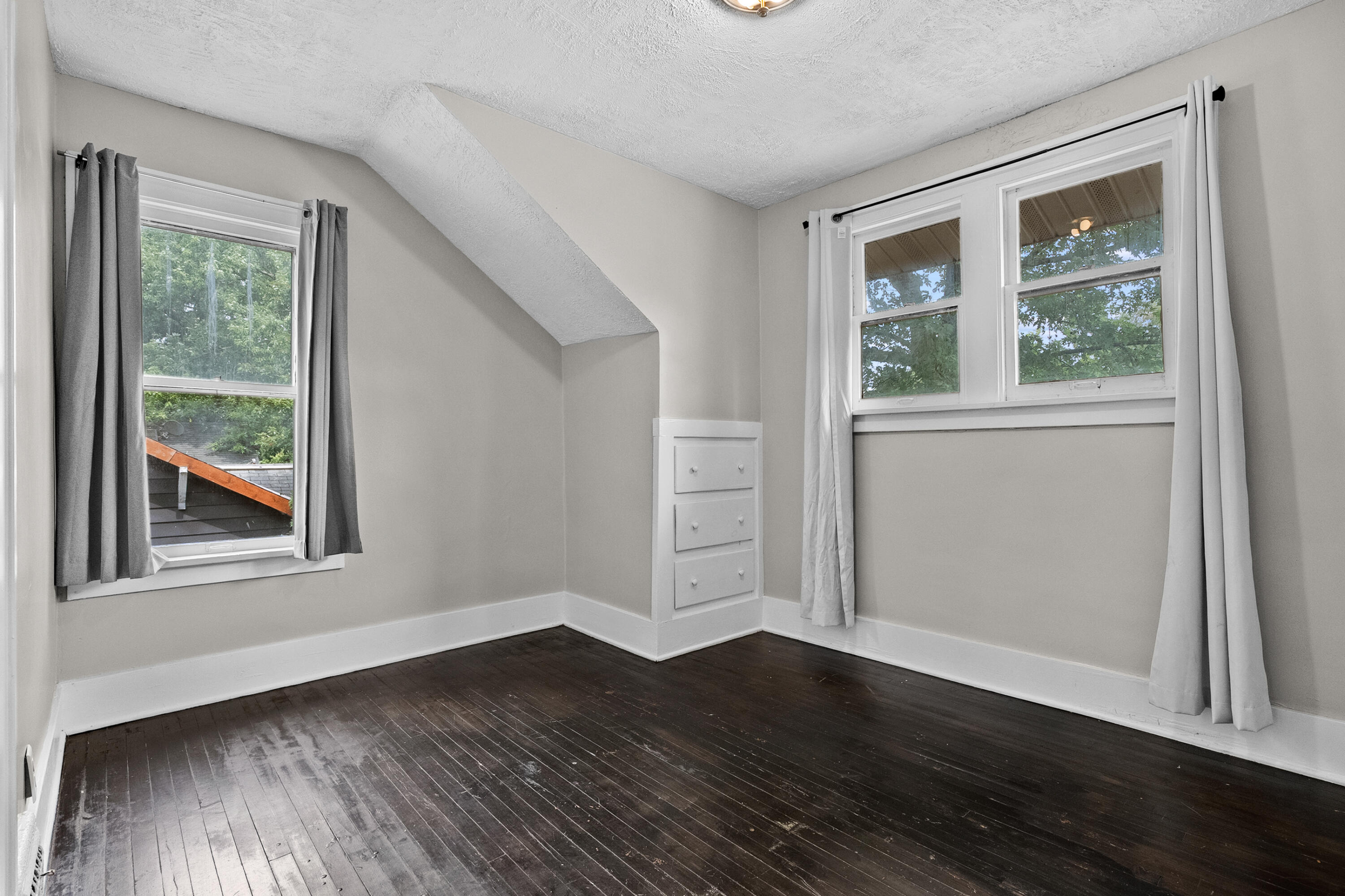 801 Wallace Avenue Kalamazoo MI 49048