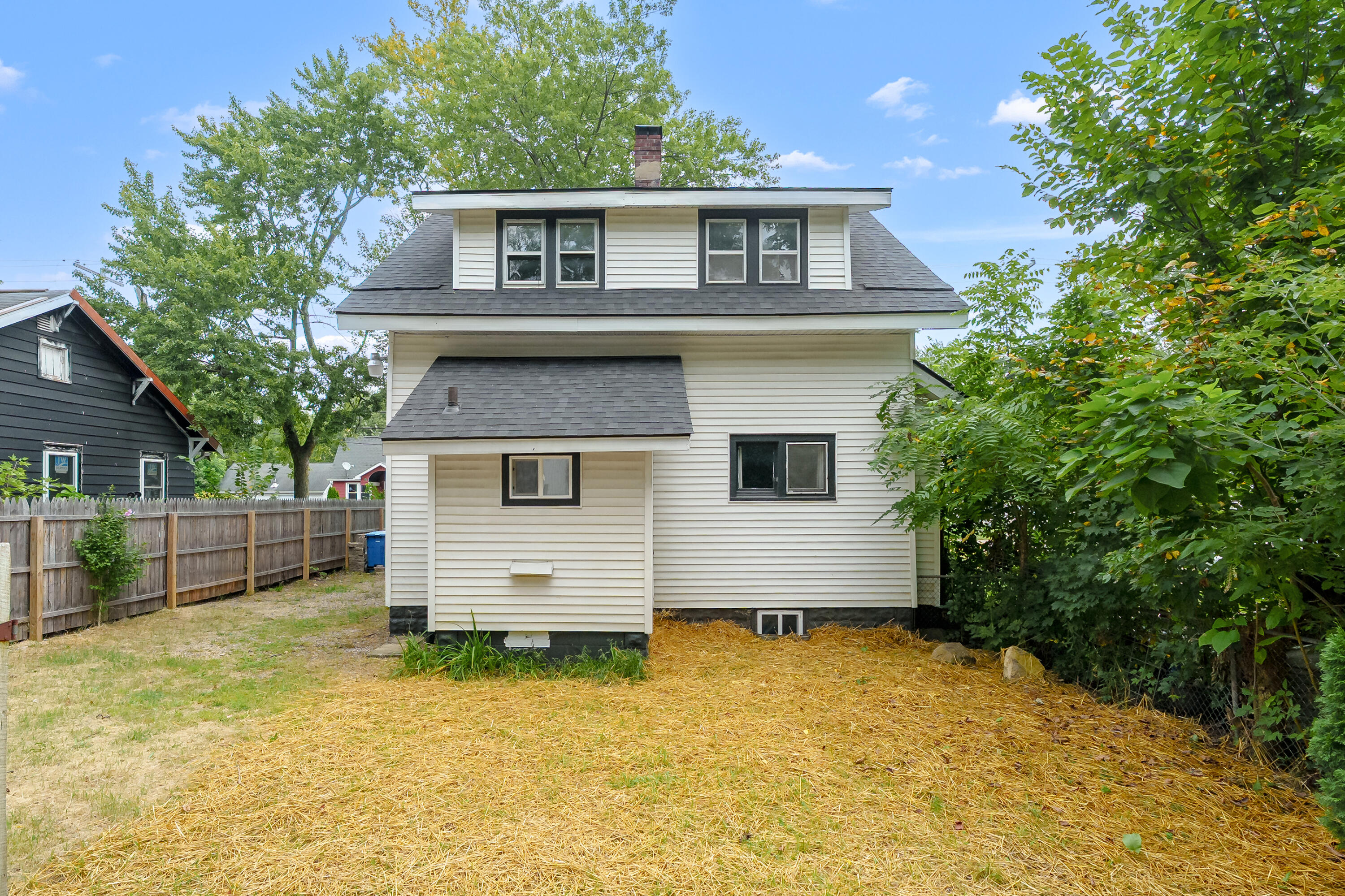 801 Wallace Avenue Kalamazoo MI 49048