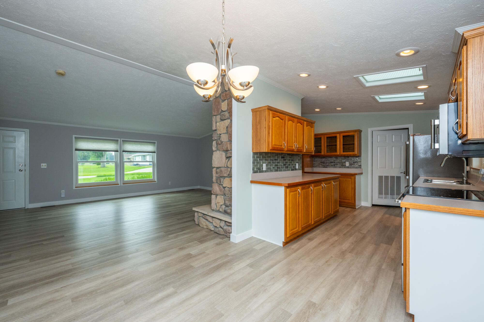 2199 Broadway Benton Harbor MI 49022