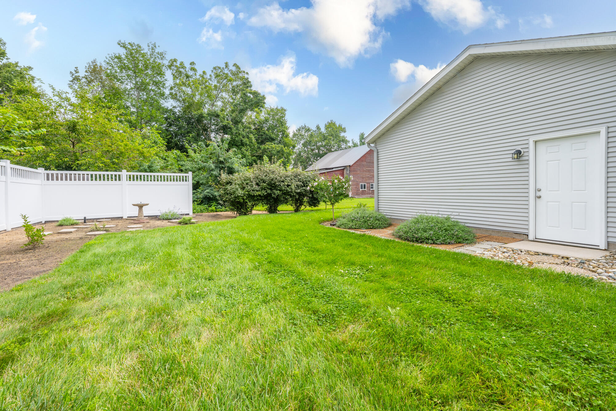 2199 Broadway Benton Harbor MI 49022